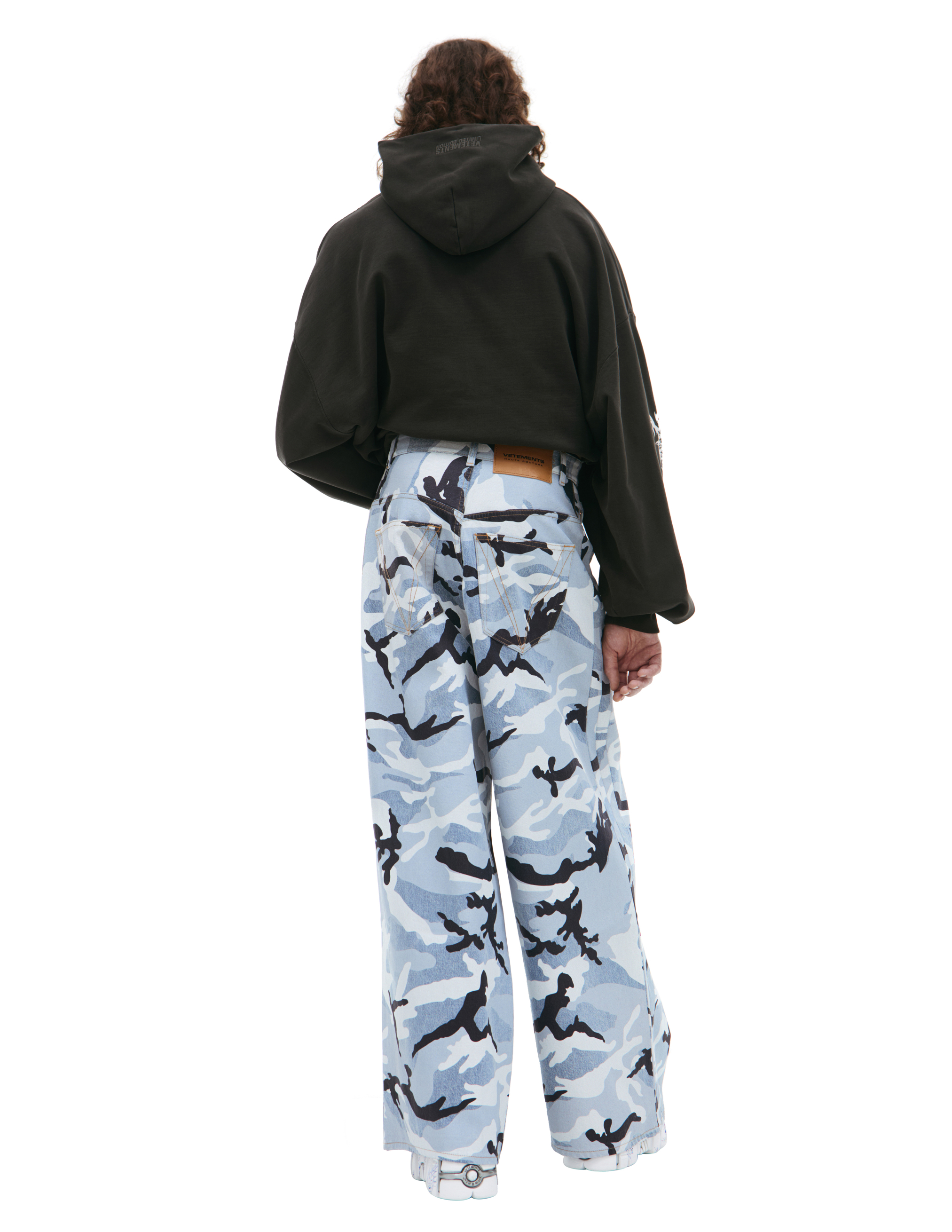 Vetements Blue Camo Big Shape Jeans In Blue