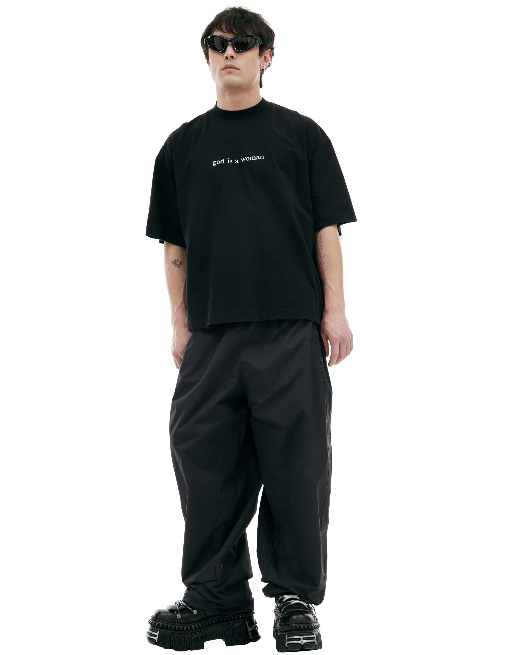 VETEMENTS T-SHIRT 'GOD IS A WOMAN'