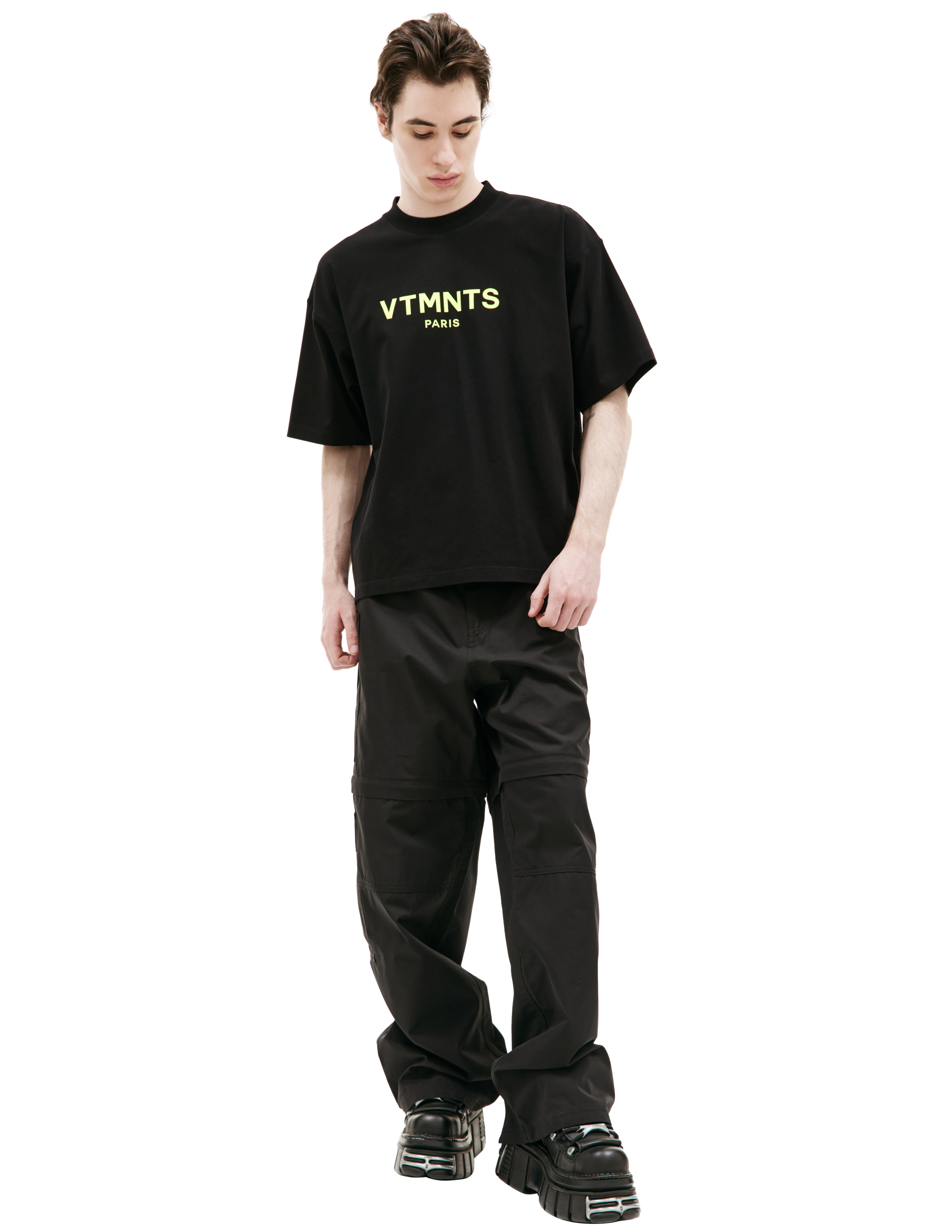 Shop Vtmnts Logo Printed T-shirt In Black