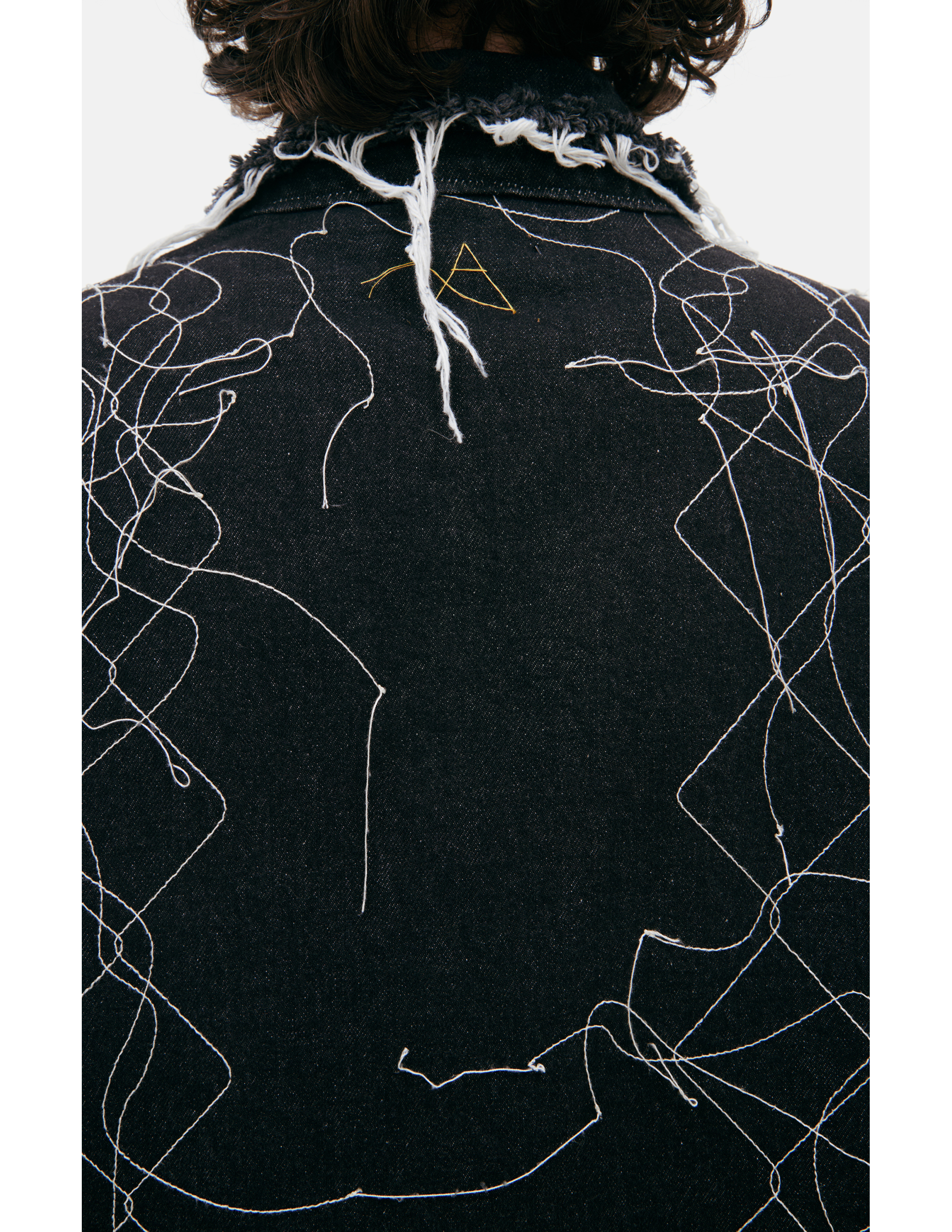 Airei Jacket With Asymmetrical Threads In Black