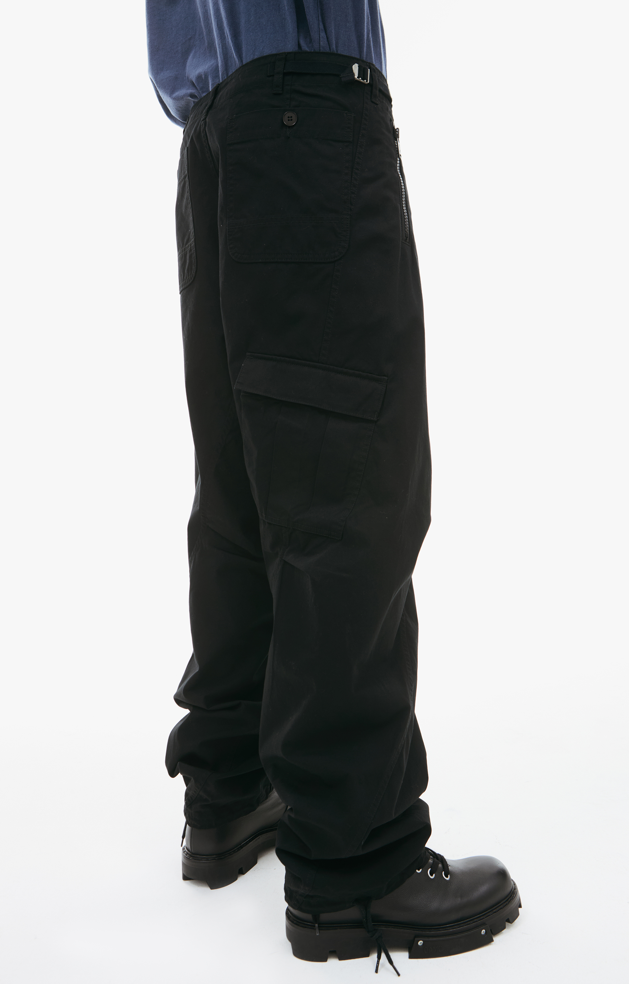 Buy Undercover men black straight cargo trousers for $438
