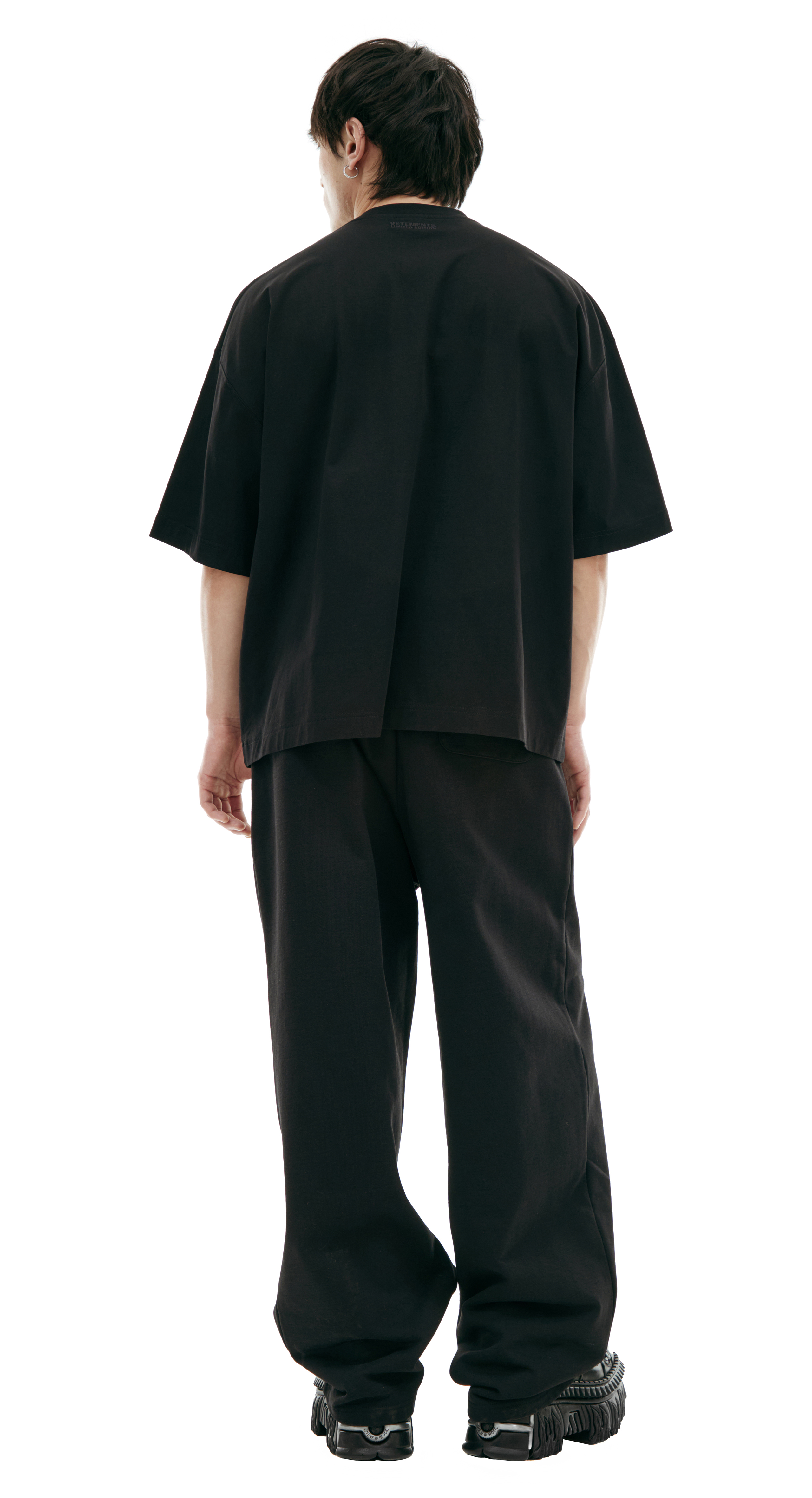 Buy VETEMENTS men black t-shirt 'very expensive' for €364