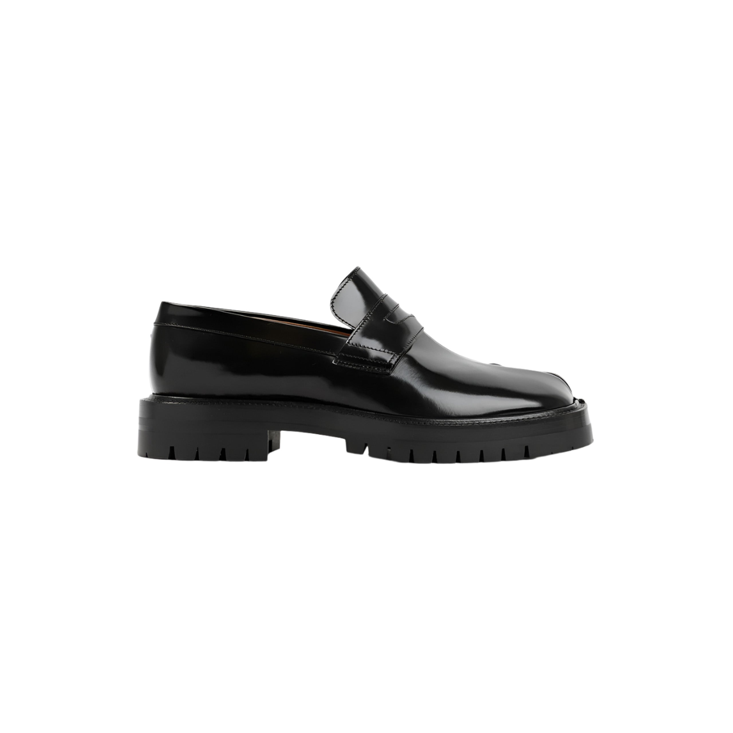Buy Maison Margiela men tabi loafers for $1,450 online on SV77