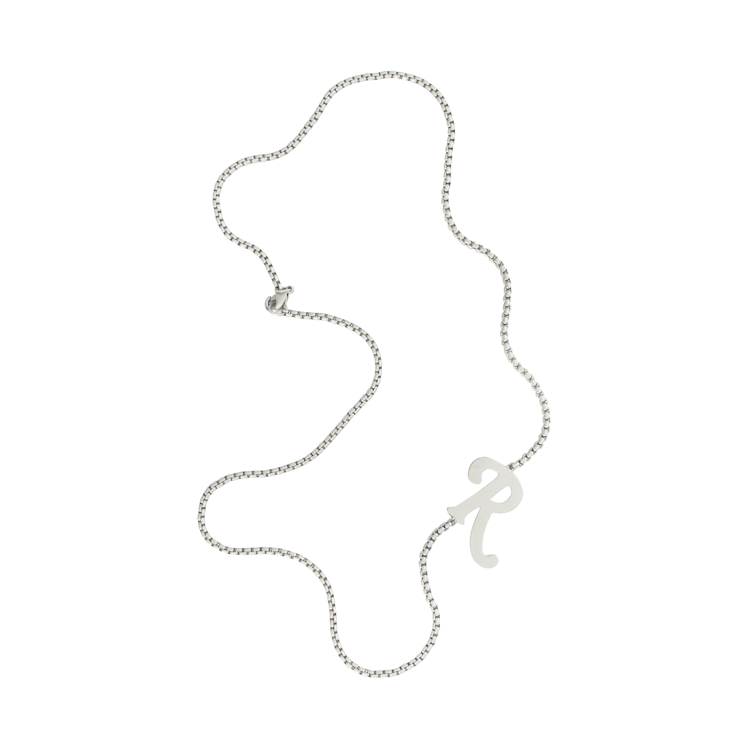Silver Necklace with pendant 'R'