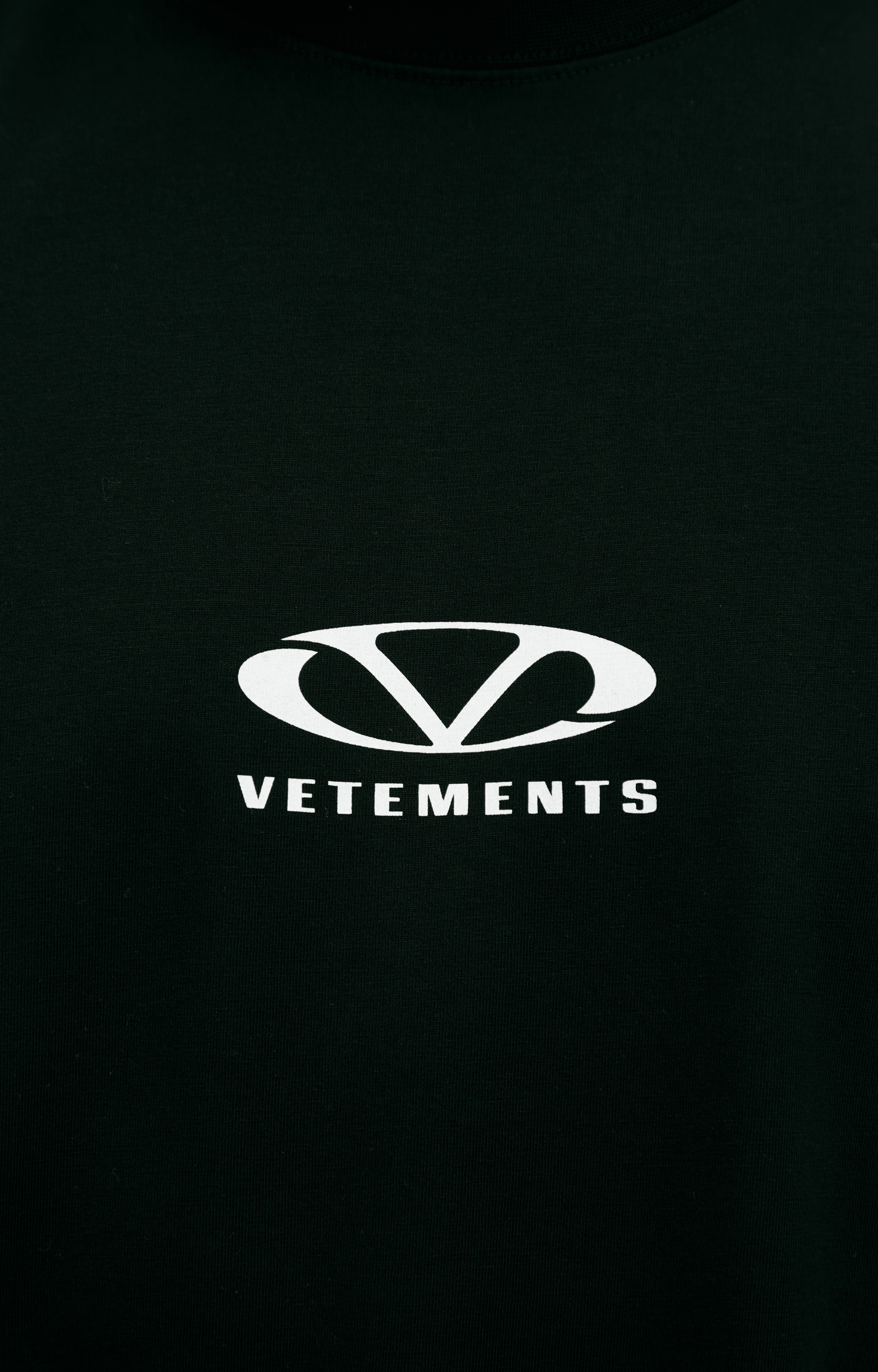 Buy VETEMENTS men black logo t-shirt for $300 online on SV77
