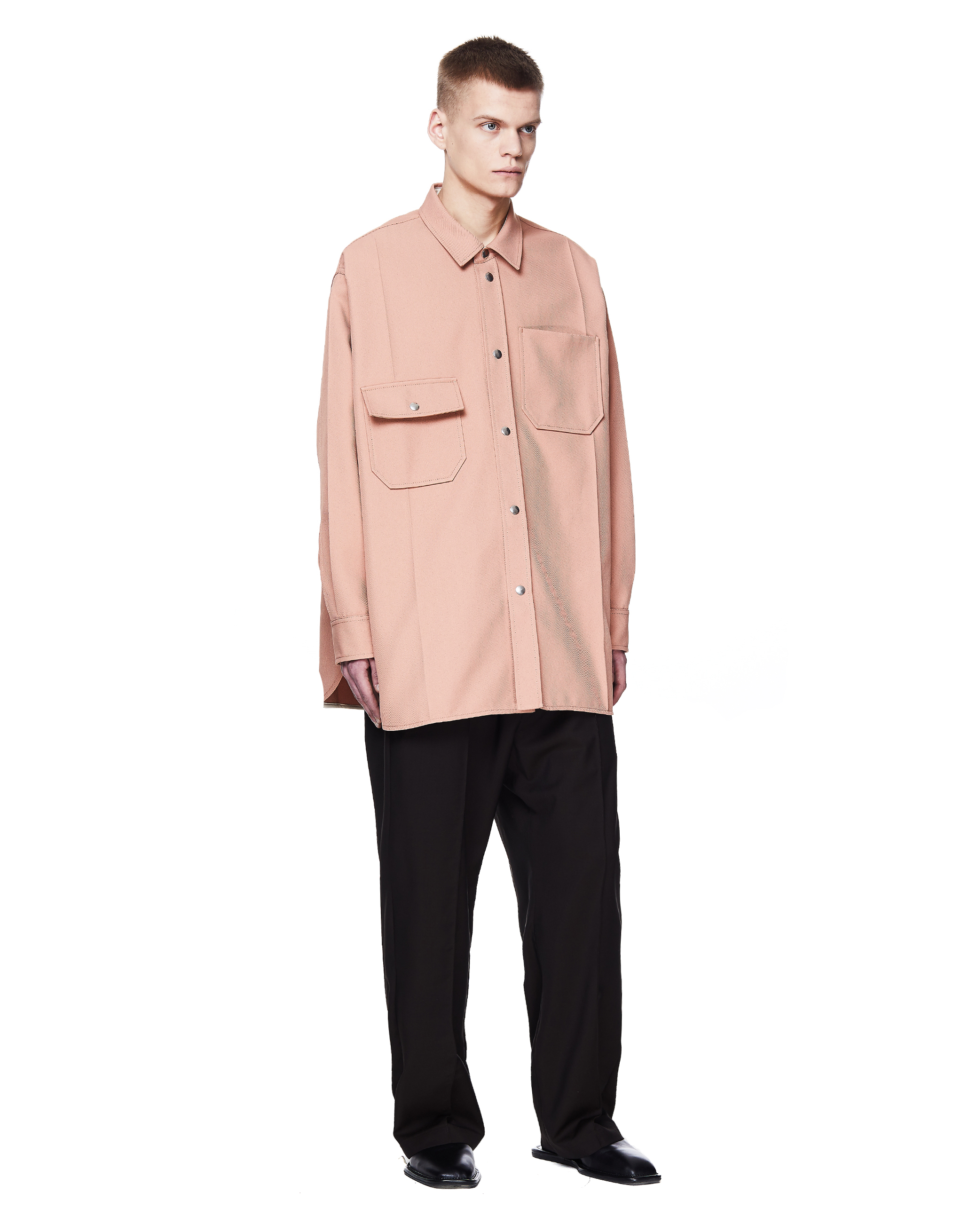 ミカ　POLOTピンク Pink satin shirt with a wrinkled effect and a jacquard