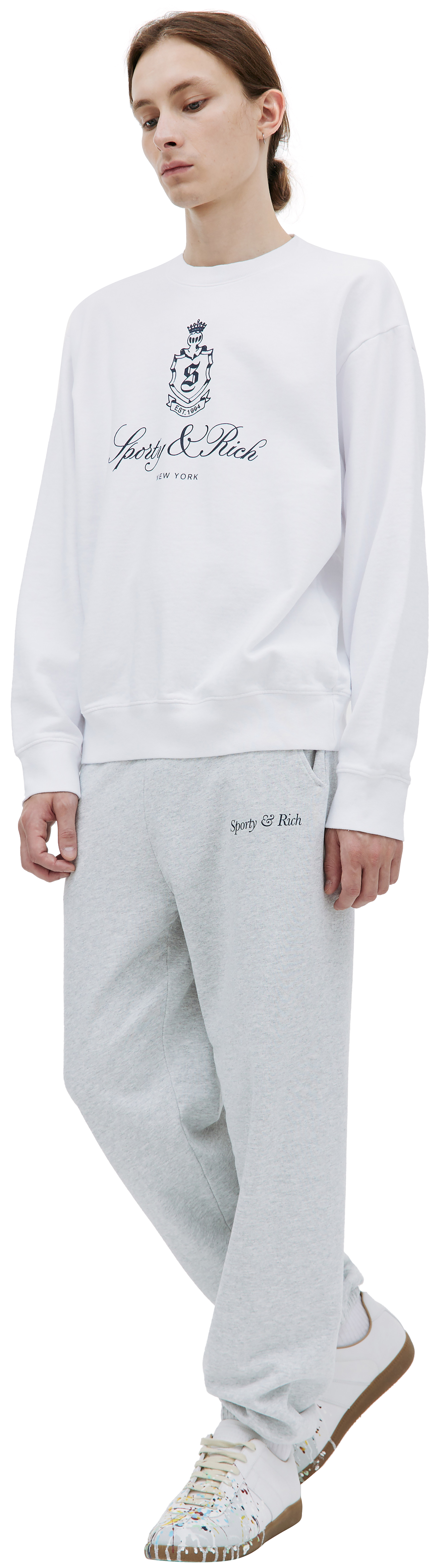 SPORTY & RICH ロゴプリントクルーネッ【関税込】 SPORTY & RICH ロゴプリントクルーネッ【関税込】 (Sporty