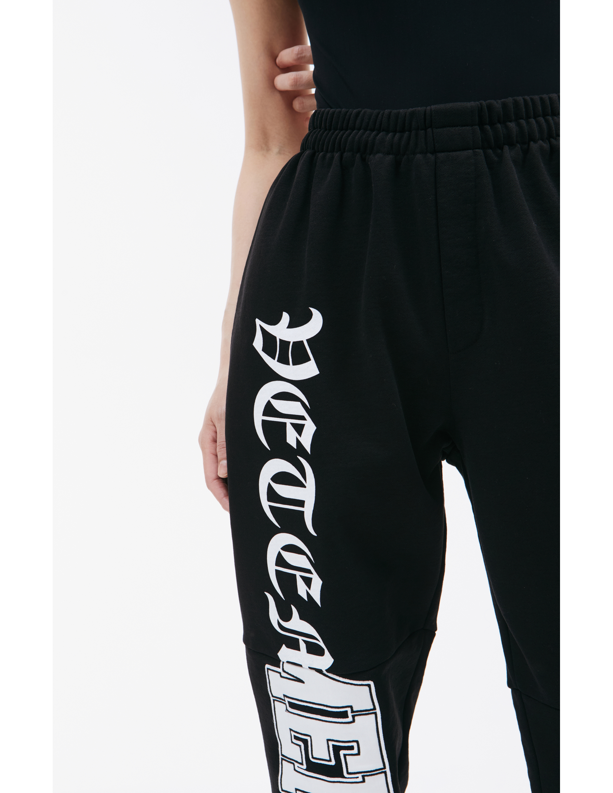 Vetements Gothic Logo Sweatpants In Black