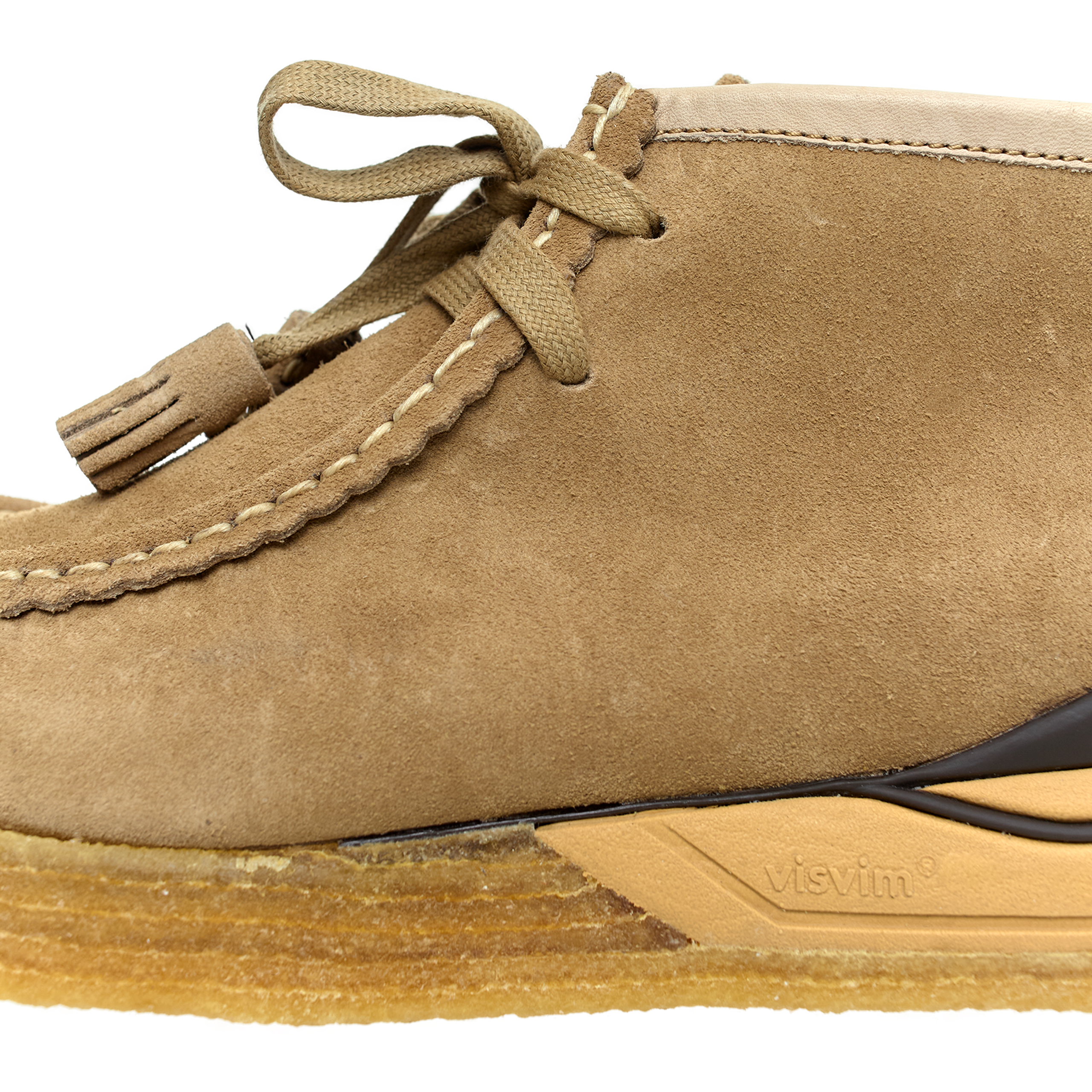 Buy visvim men beige beuys trekker-folk sand boots for $1,295