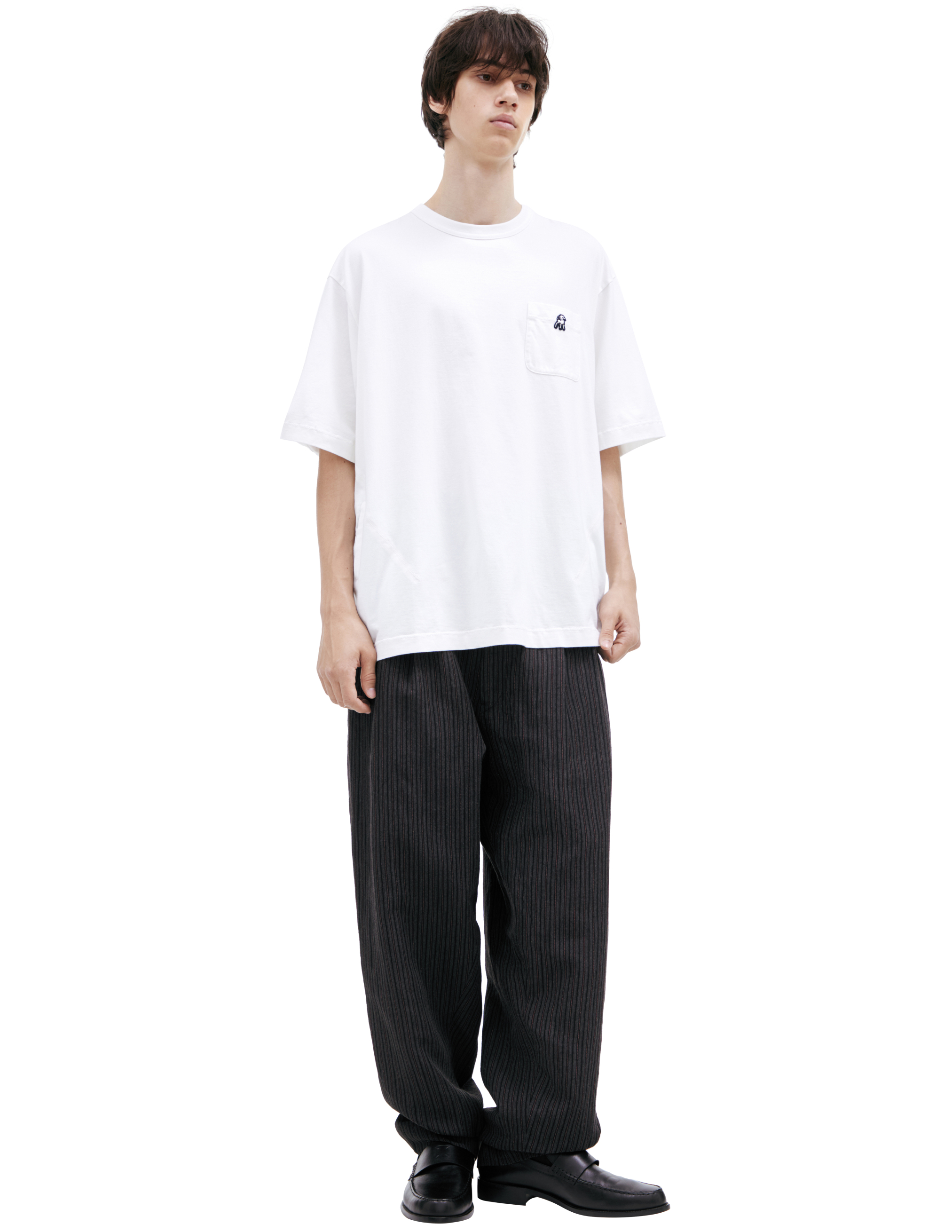 T-shirt with patch pocket