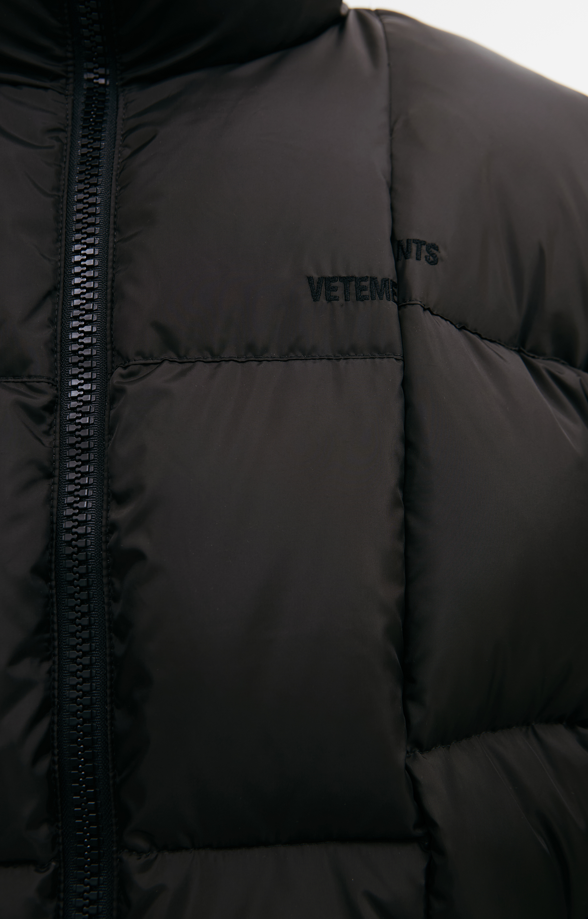 ダウンジャケット・コート VETEMENTS Women Outer WA65JA191S BLACK Black Vetements Black and Navy Oversized Inside Out Coat Vetements