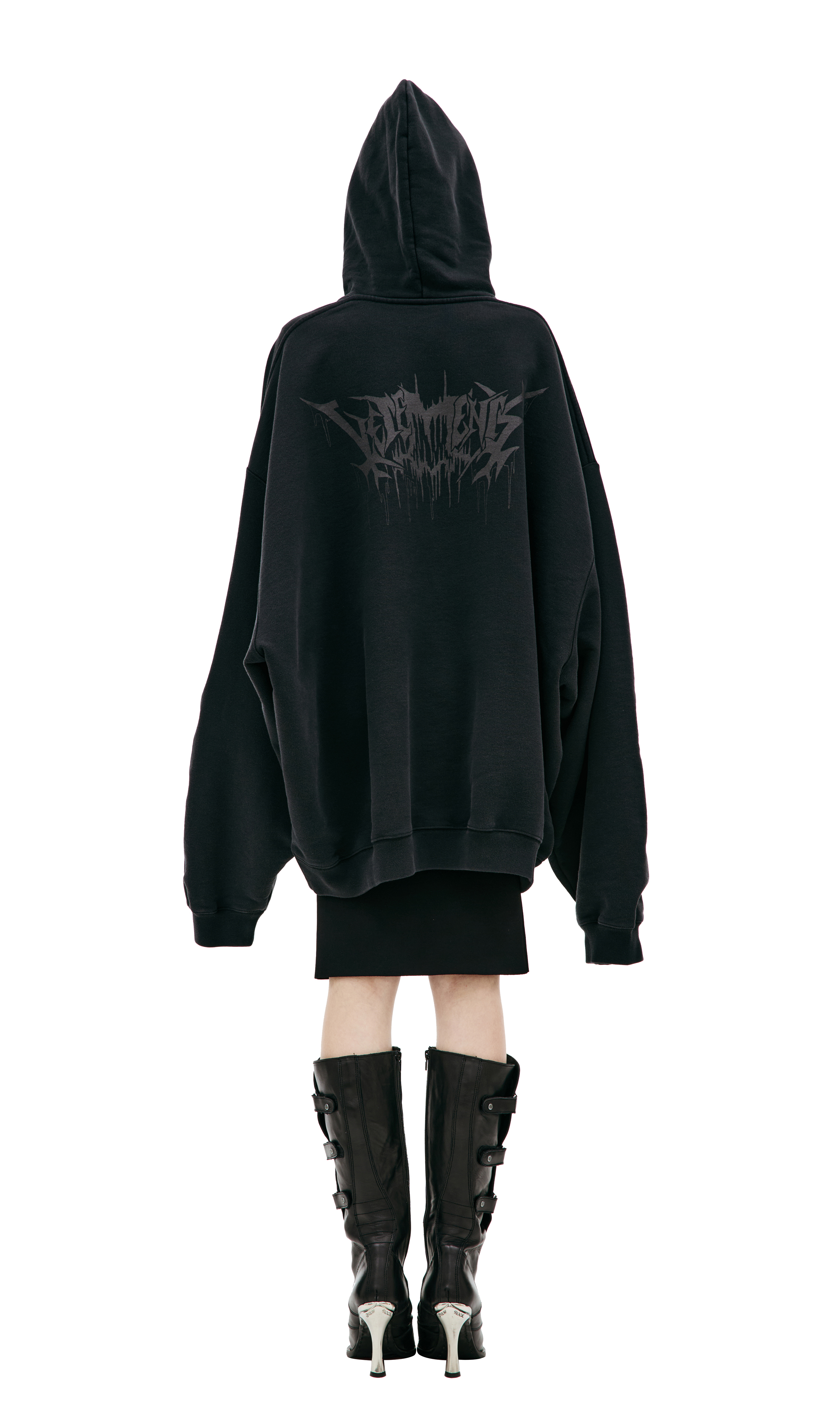 VETEMENTS UA66HD600BRBLACKRED 関税送料込 hb6s8t2yhu4q4h961f5v0tgbi68srr