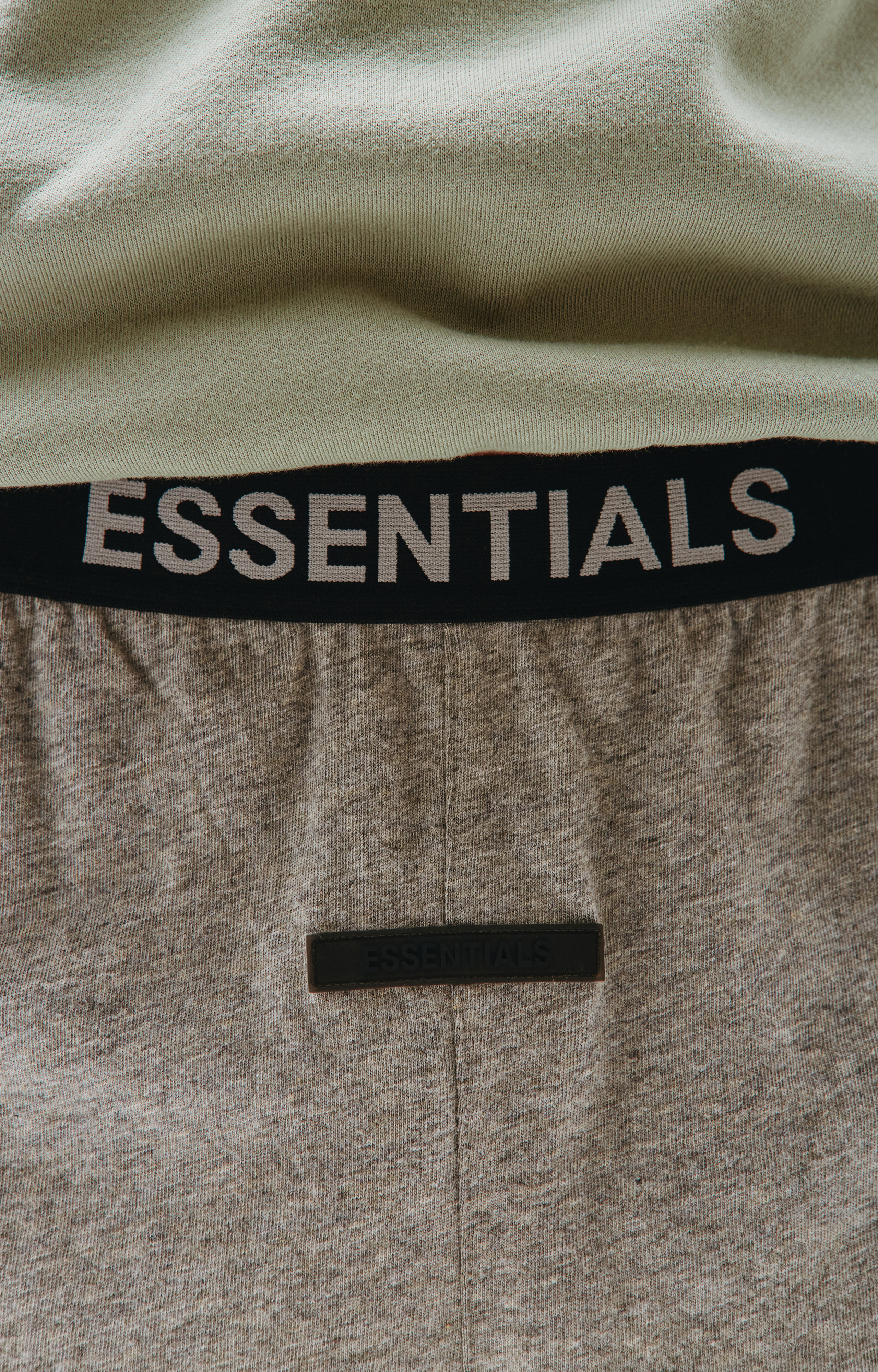 セット【Fear of God】Essentials 半袖 Tシャツ&ショートパンツ