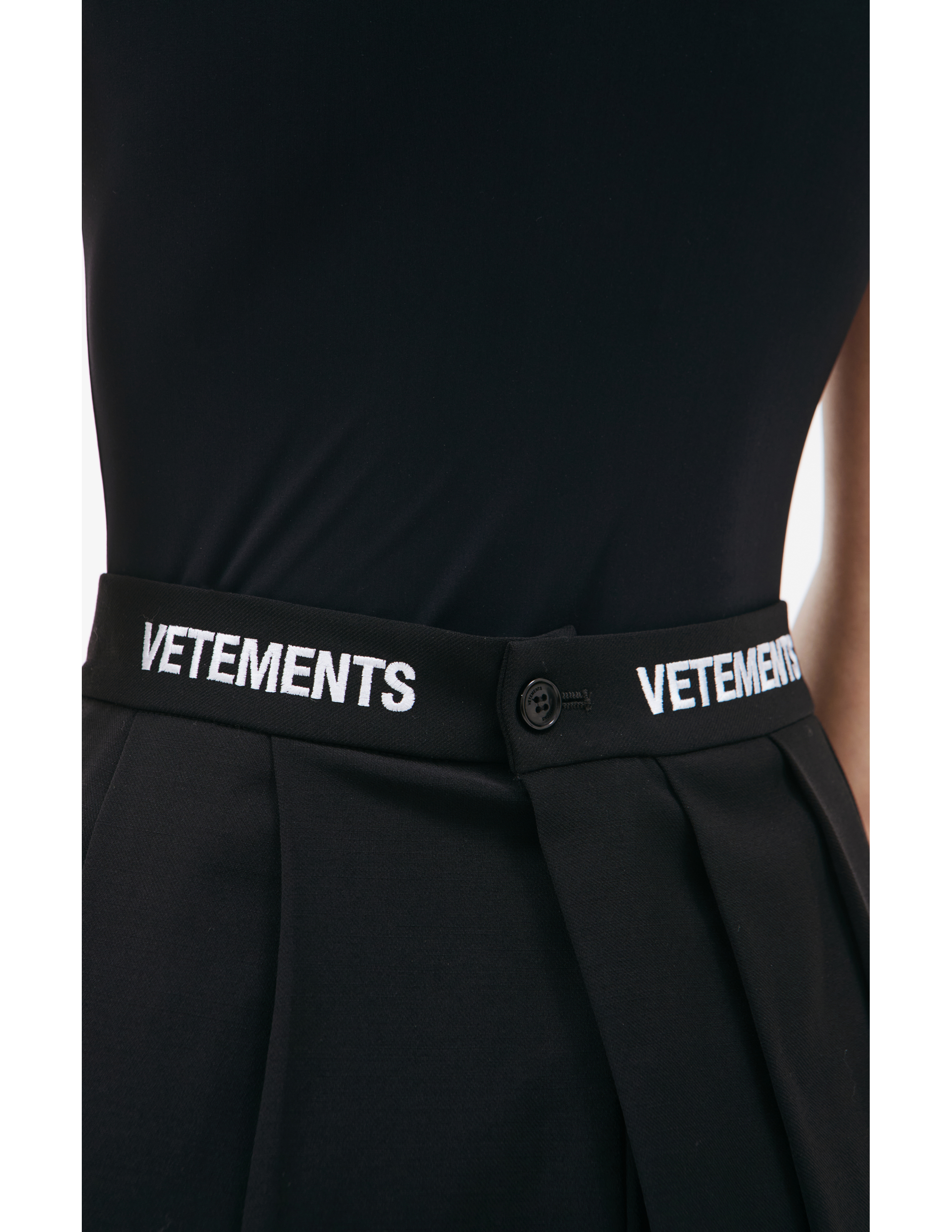 Shop Vetements Black Pleated Skirt