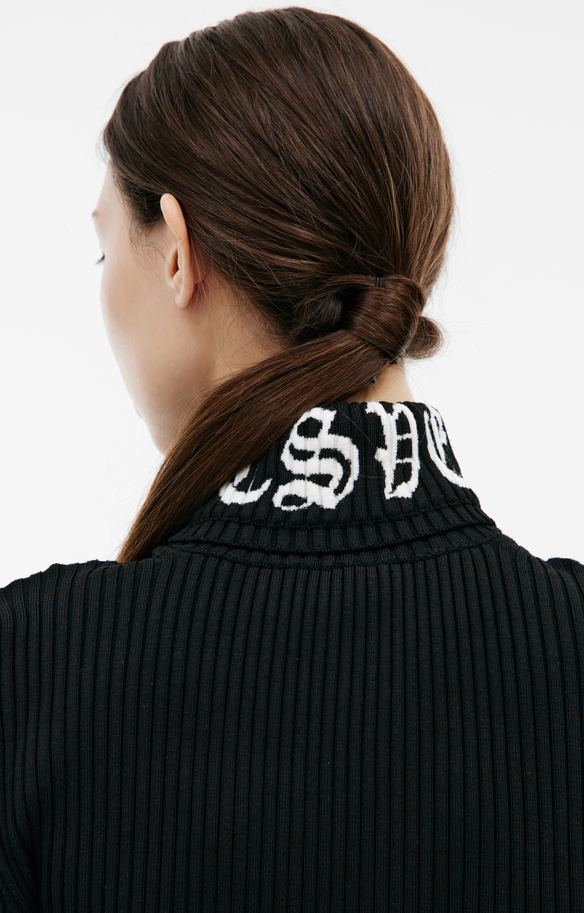 Buy VETEMENTS women black wool logo turtleneck for $693 online on