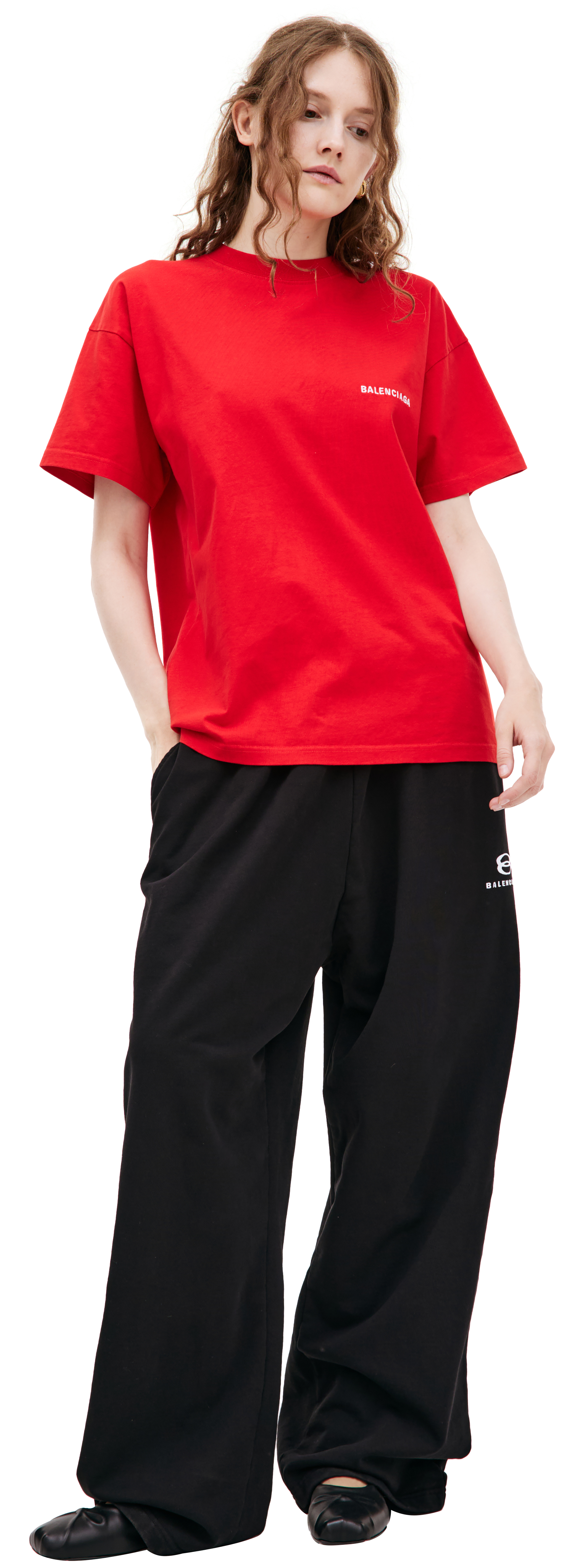 Buy Balenciaga women red oversize logo t-shirt for $810