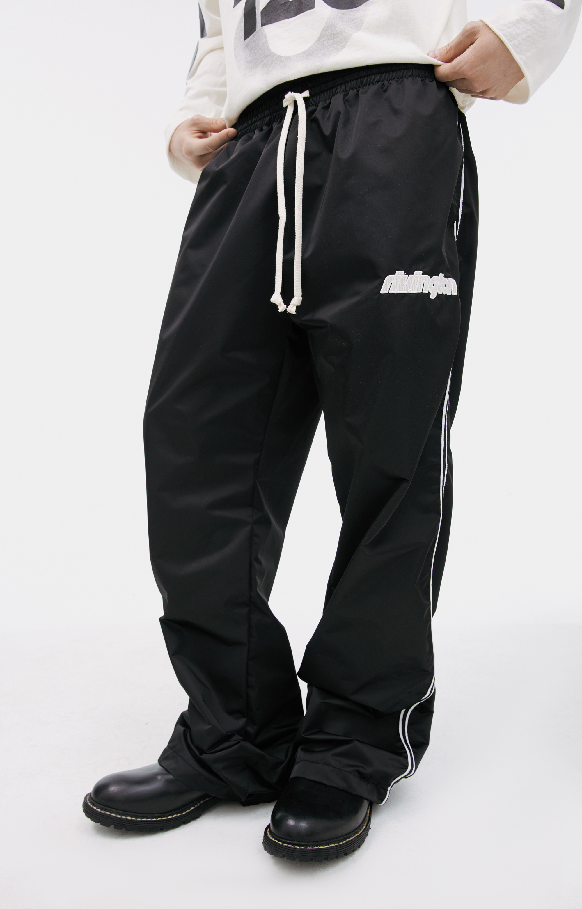 Buy RRR123 men black sweatpants with logo for $870 online on SV77