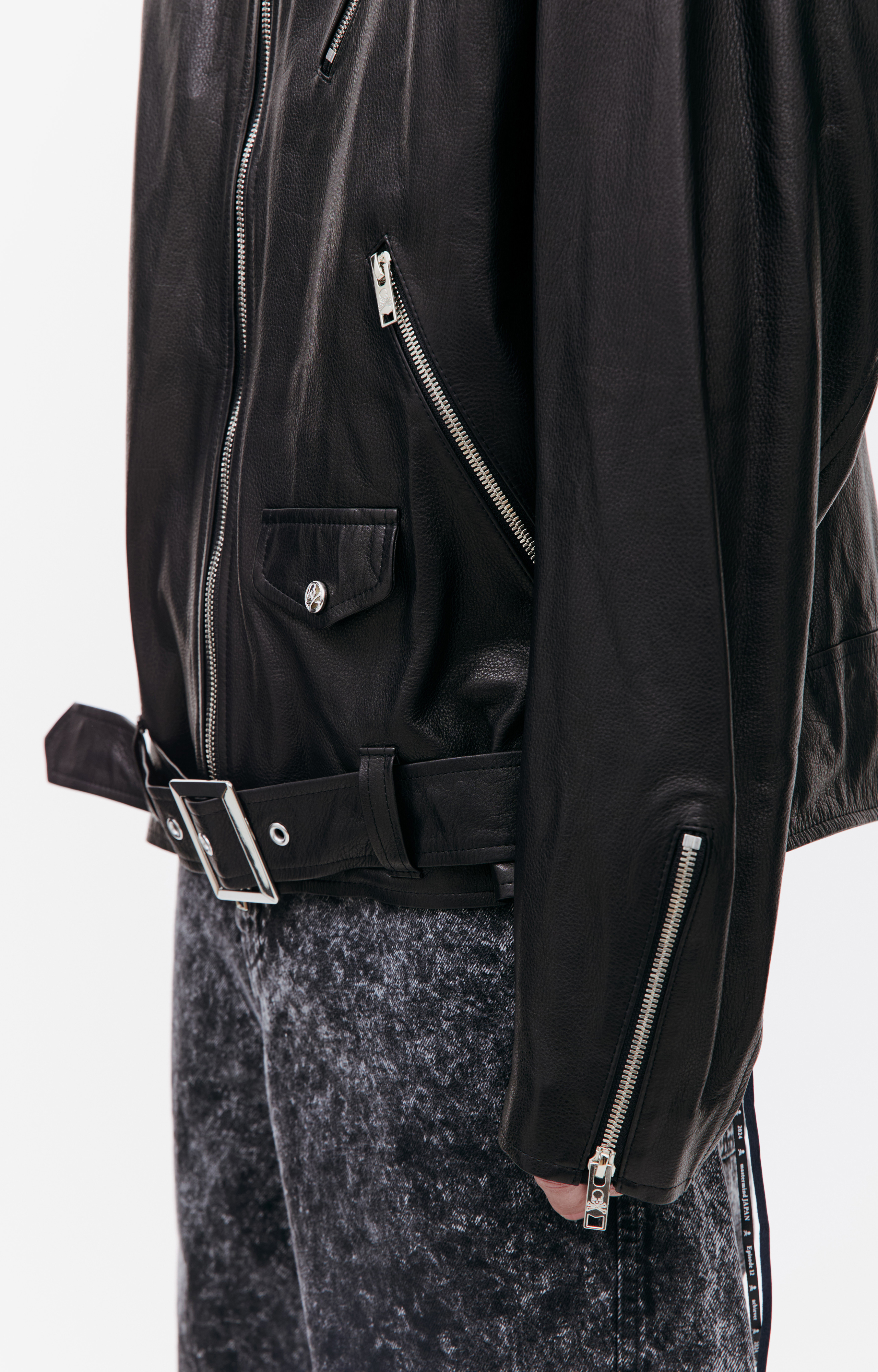 VIP【関税送料無料】希少 MONTEDORO BLACK CASUAL JACKET rBVapWG6mi-AXZfQAAIIhJd3c1o042.jpg