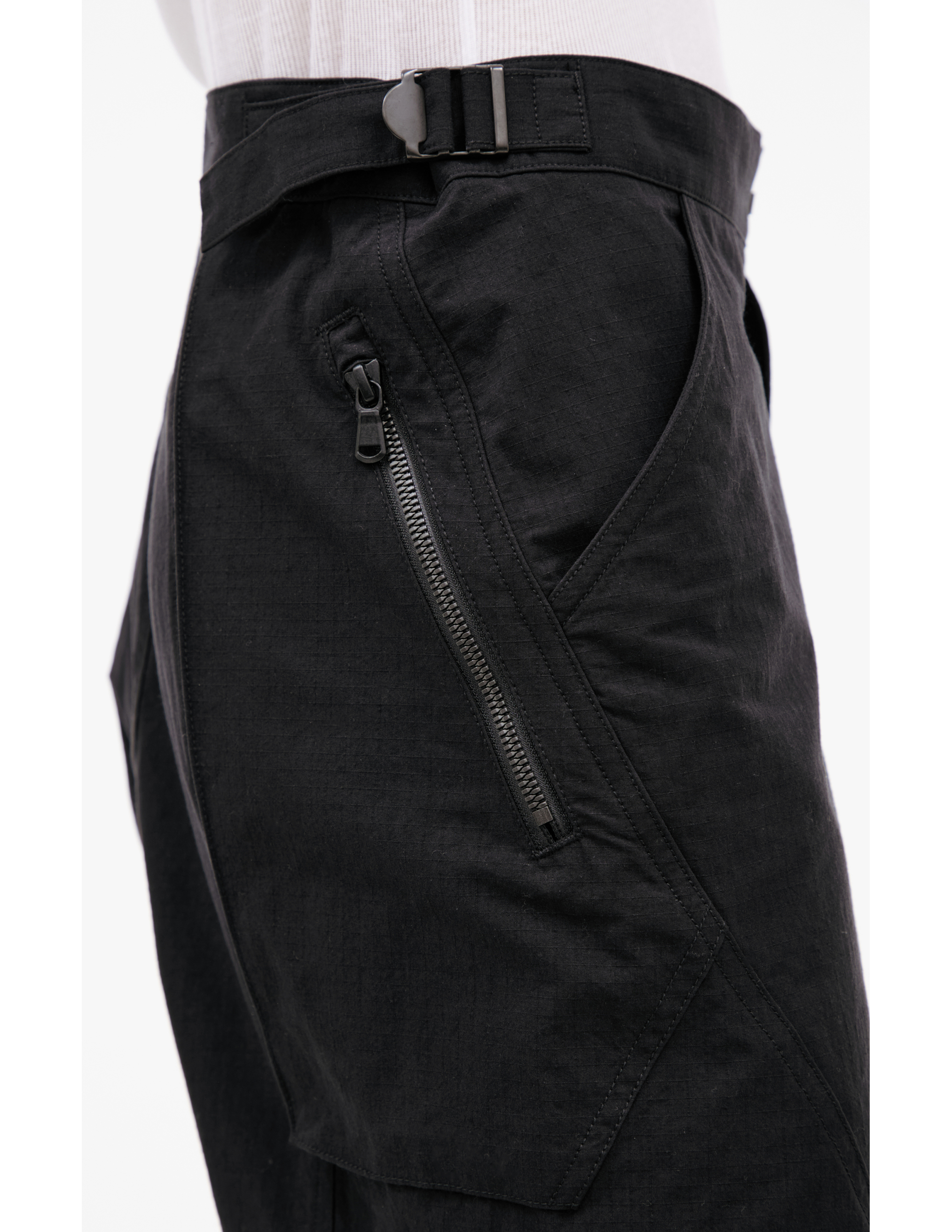 The Viridi-anne Trousers With Patch Pockets In Black