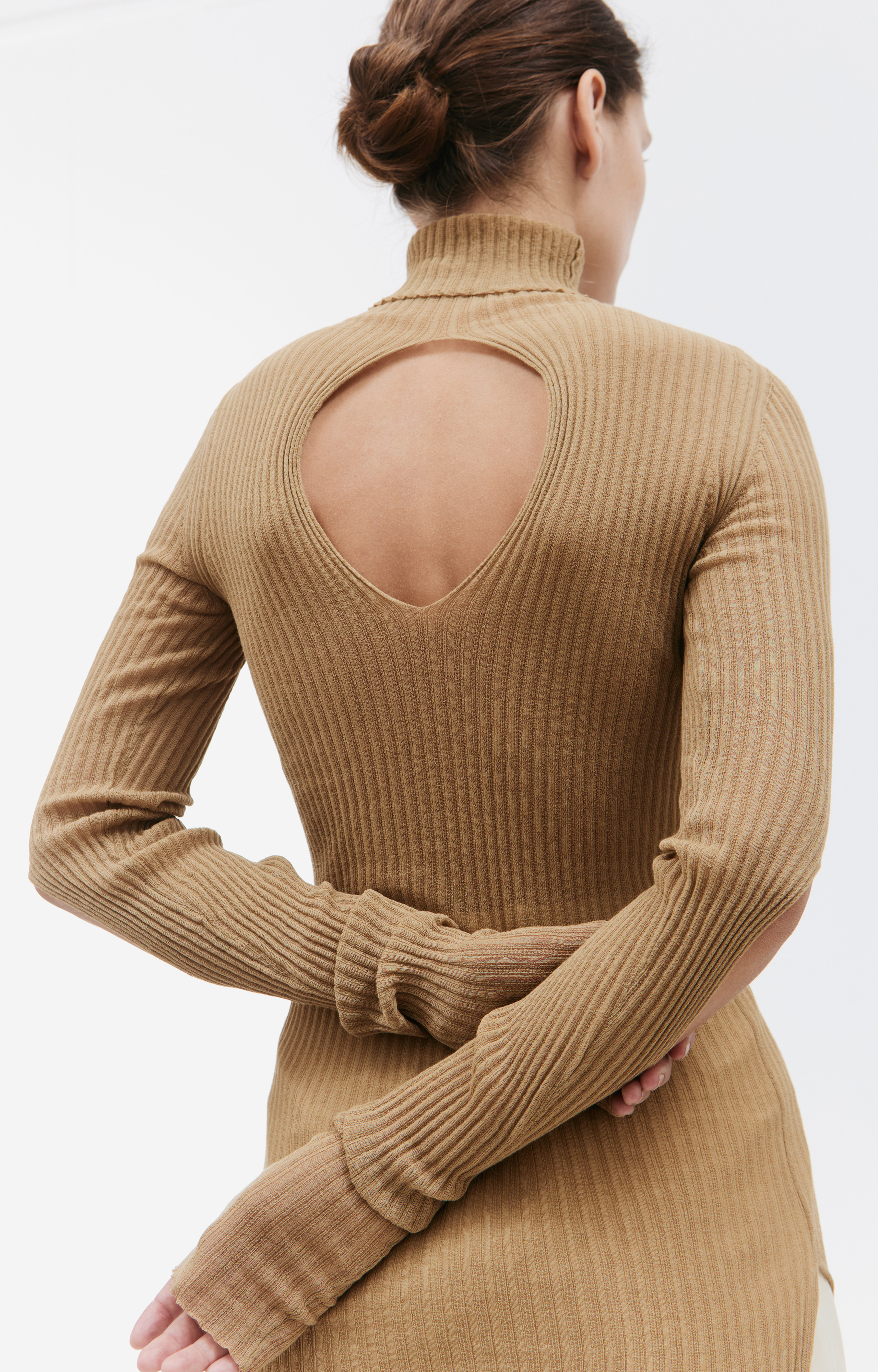 Buy QUIRA women beige turtleneck for $343 online on SV77, S4Q