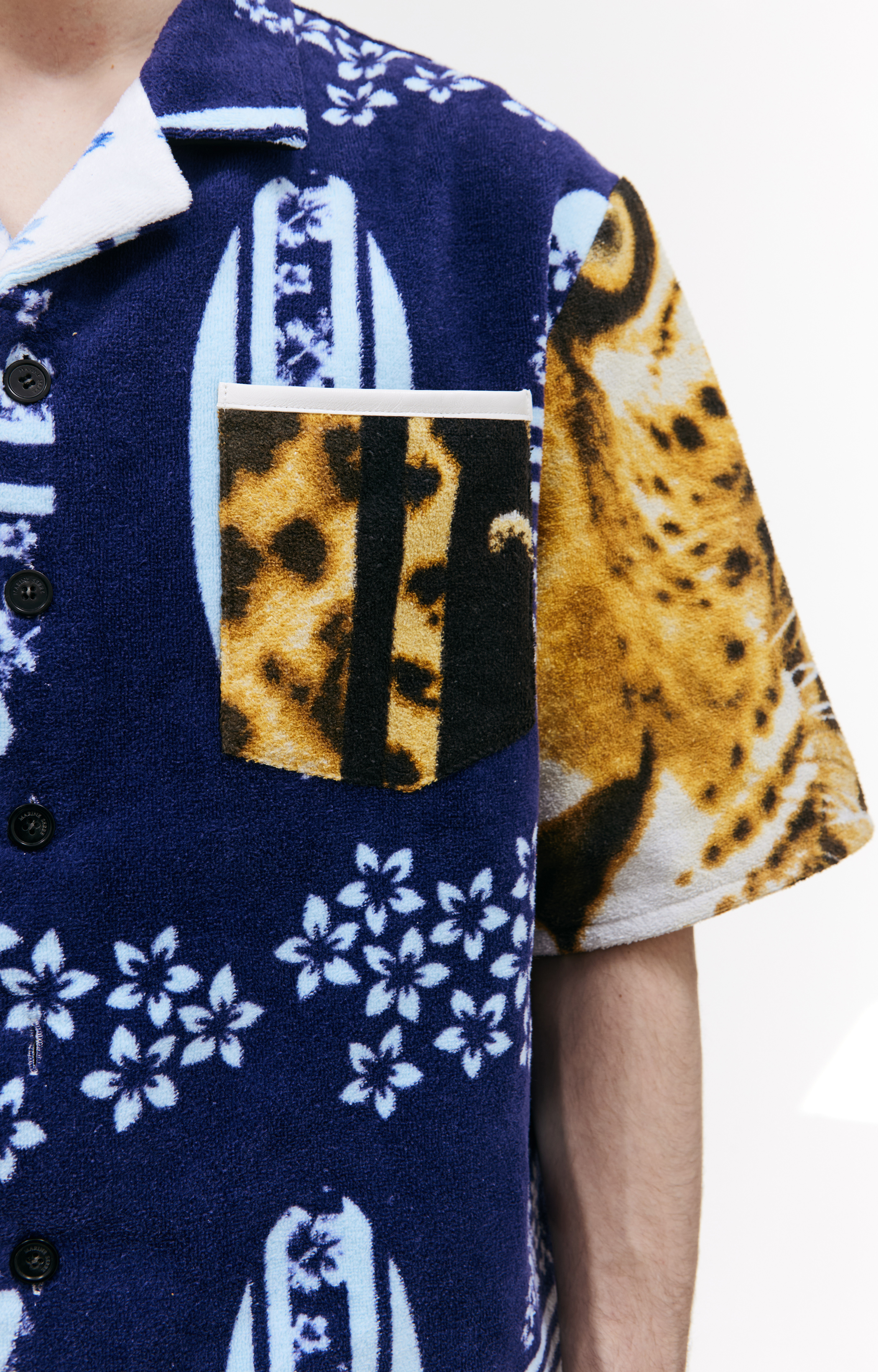 MARINE SERRE フラシャ＆ハンティ Buy MARINE SERRE men multicolor animal printed shirt for