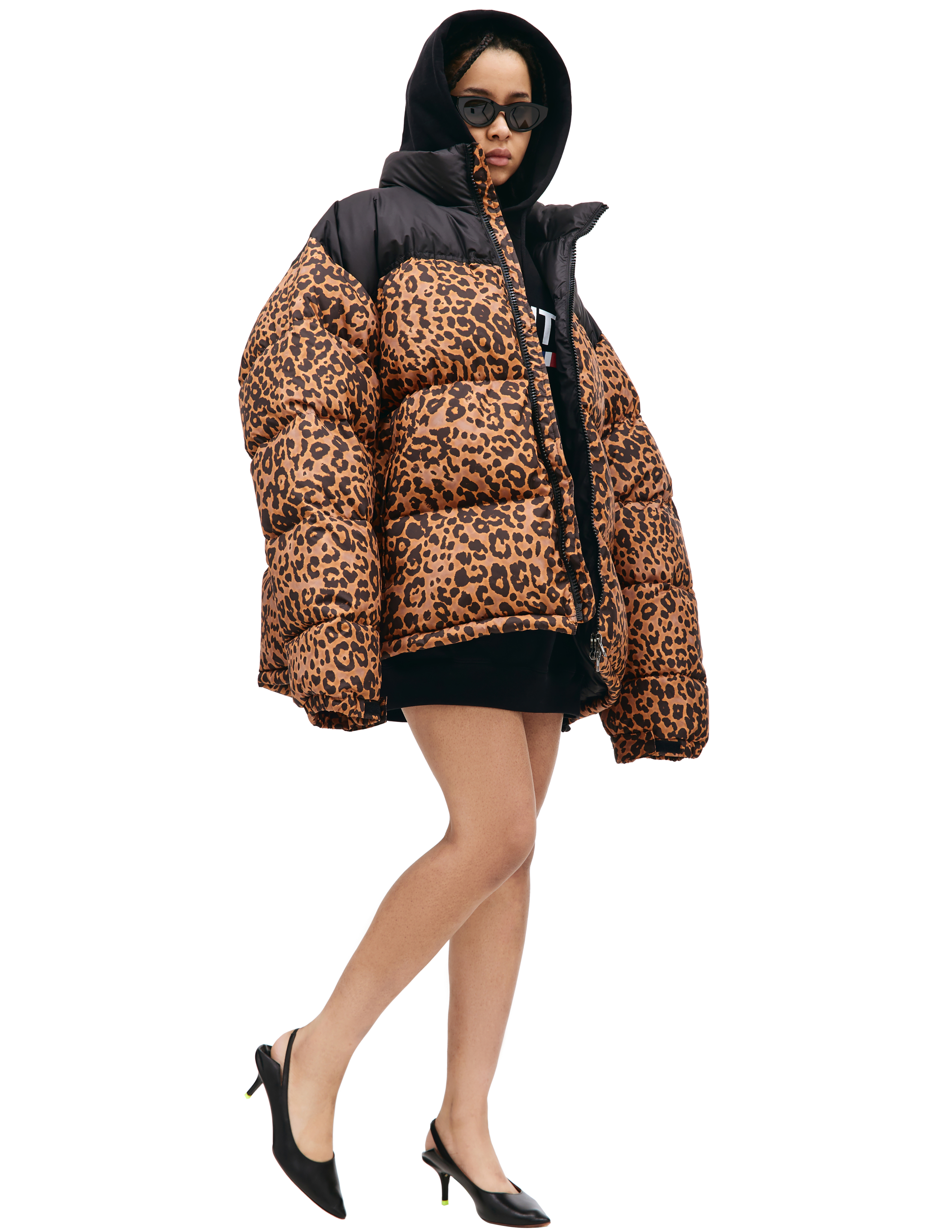 VETEMENTS Down jacket with animal print
