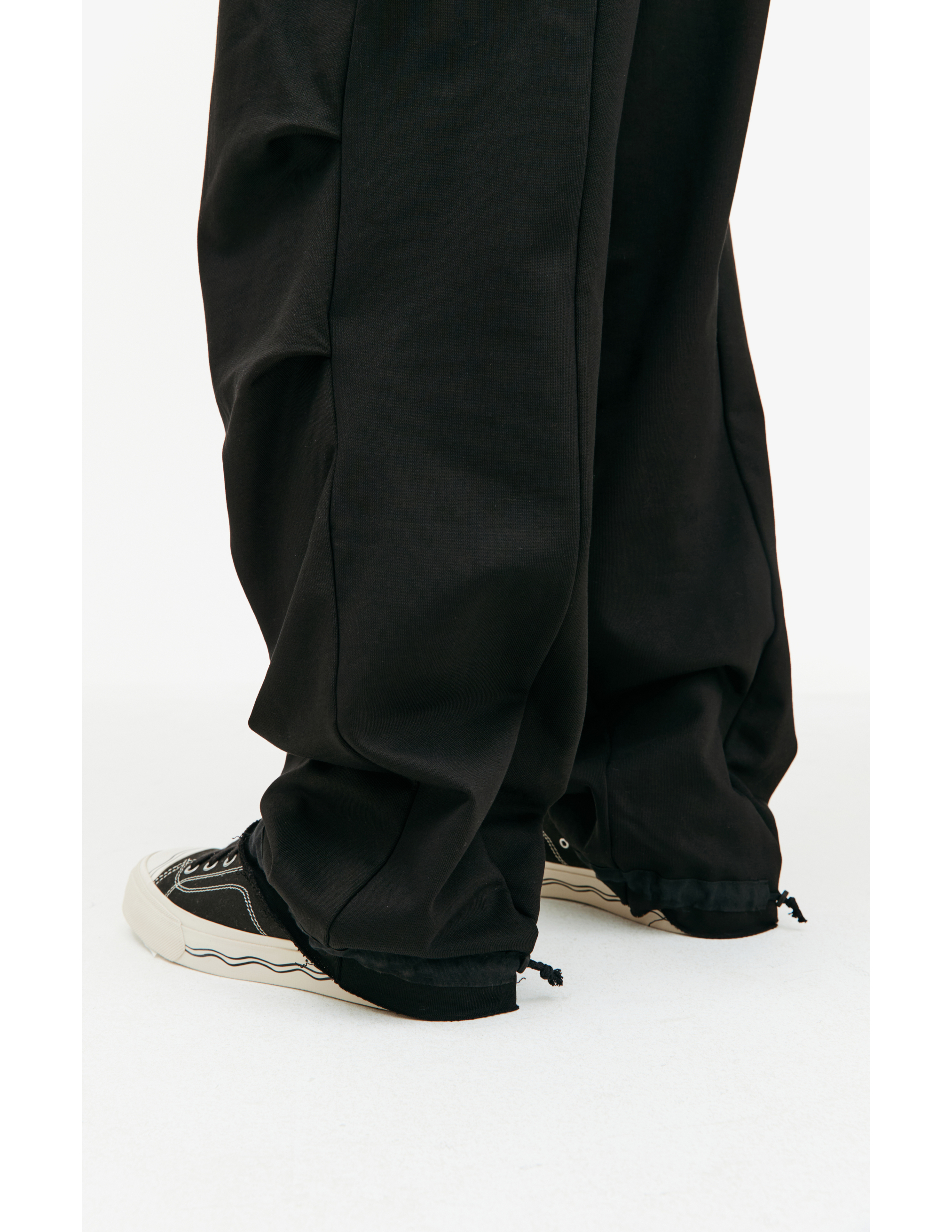 THE VIRIDI-ANNE BLACK COTTON SWEATPANTS 