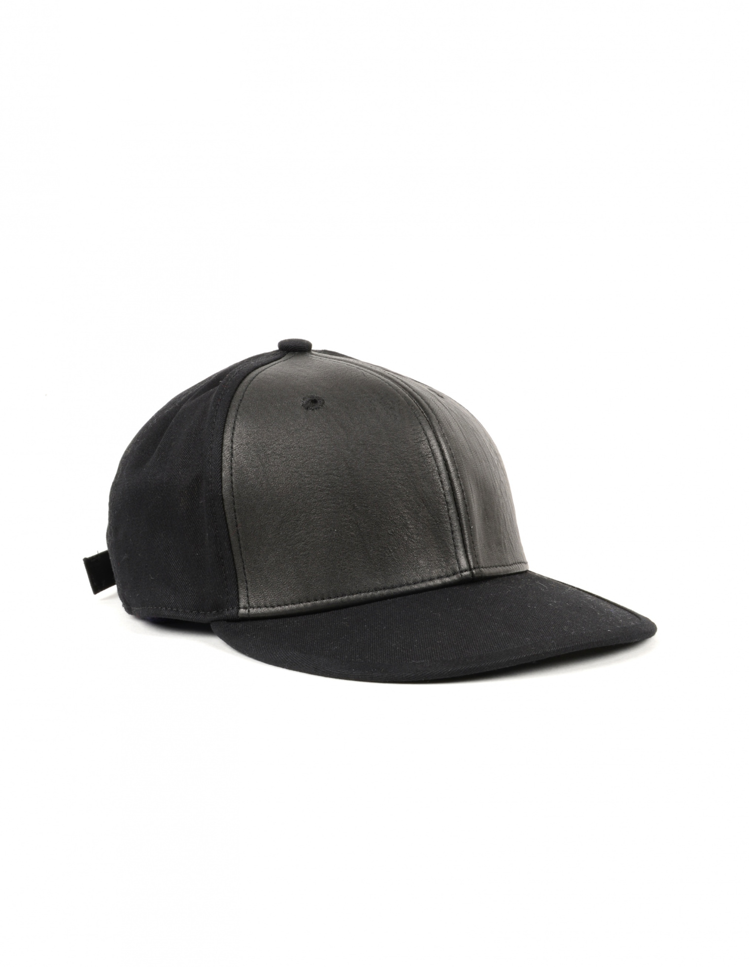 Damir Doma Silent Cap