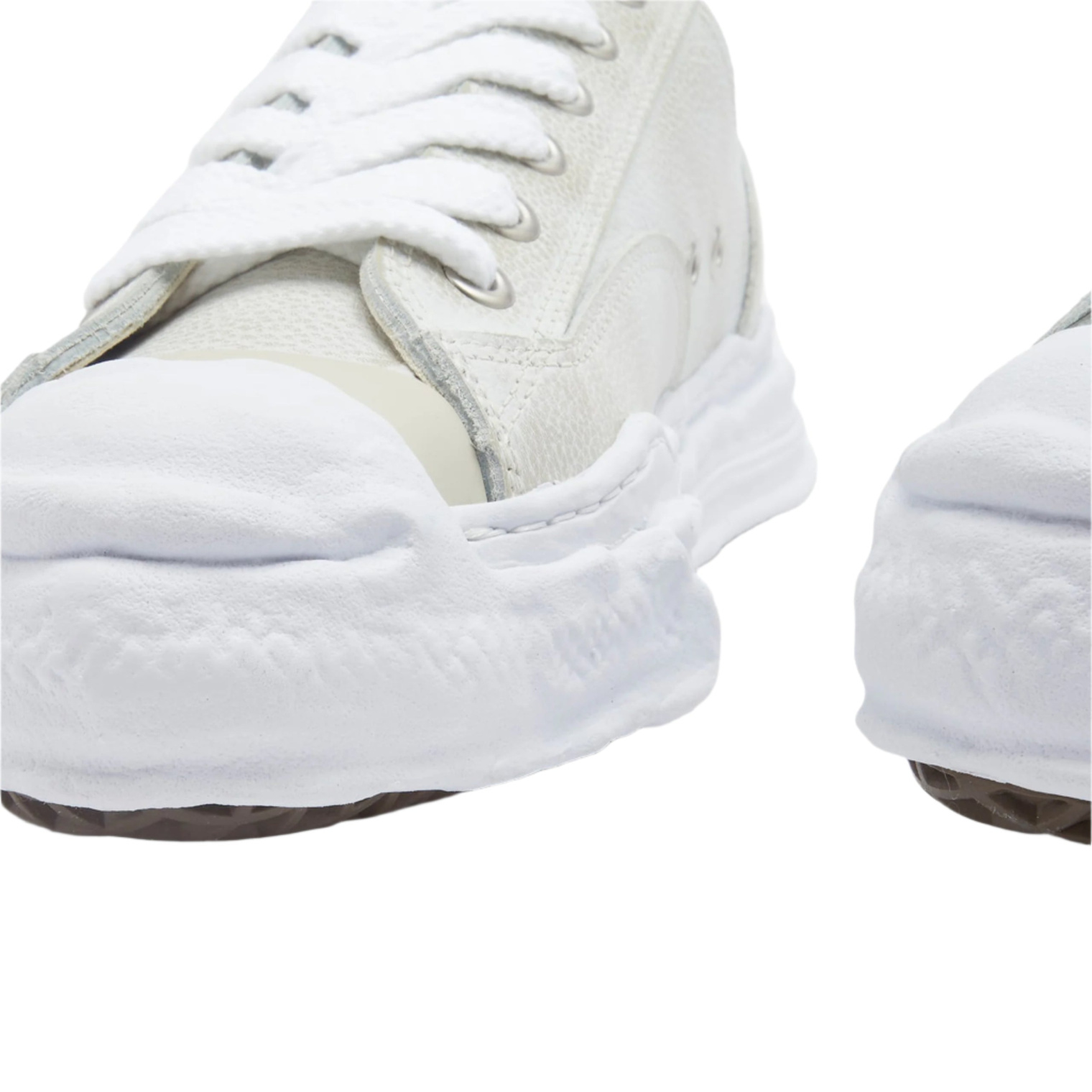 Maison Mihara Yasuhiro Hank Low-Top Sneakers