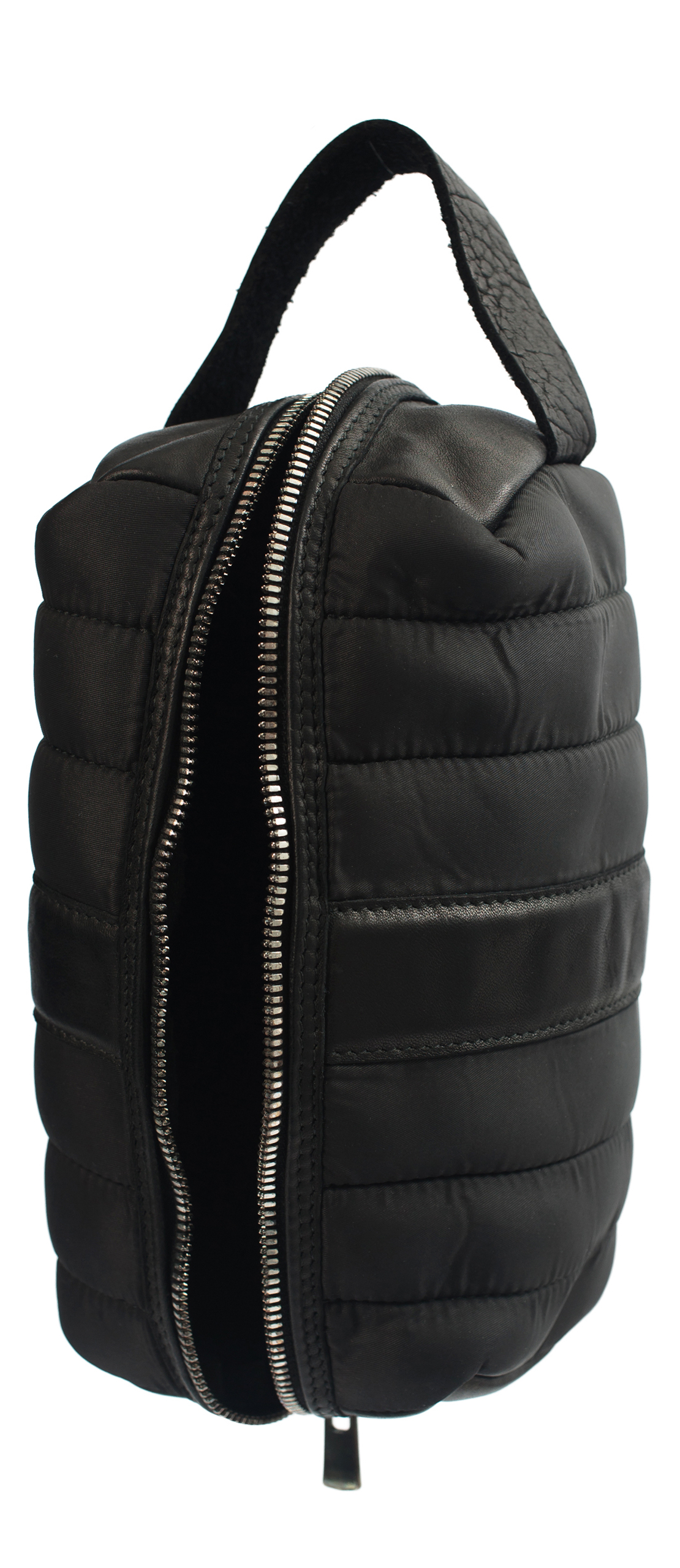 Guidi Black Nylon & Leather Washbag