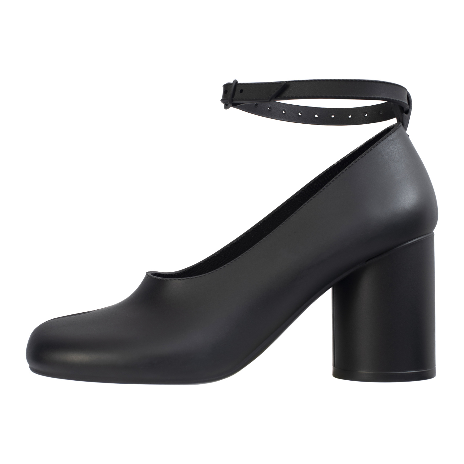 Maison Margiela Tabi Mary-Jane Pumps in black