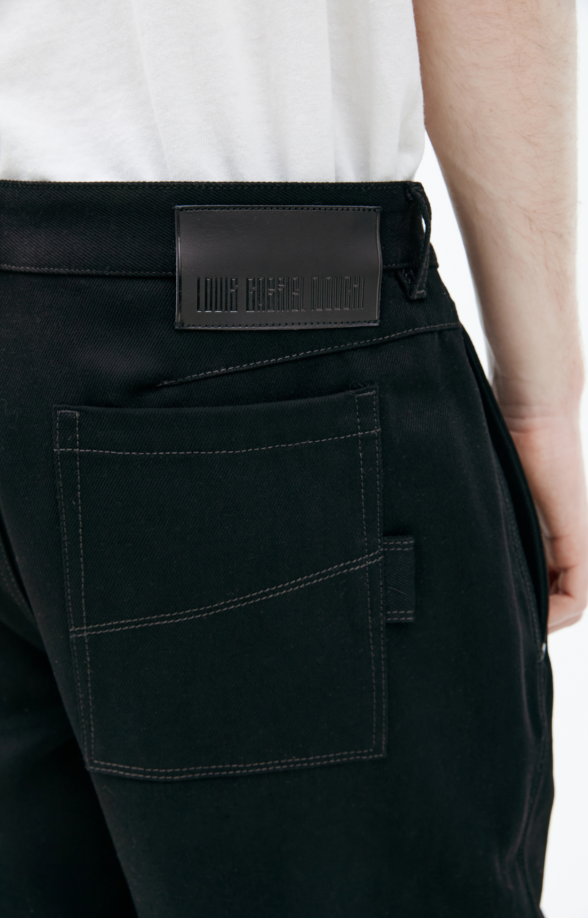 LOUIS GABRIEL NOUCHI Black jeans with patch