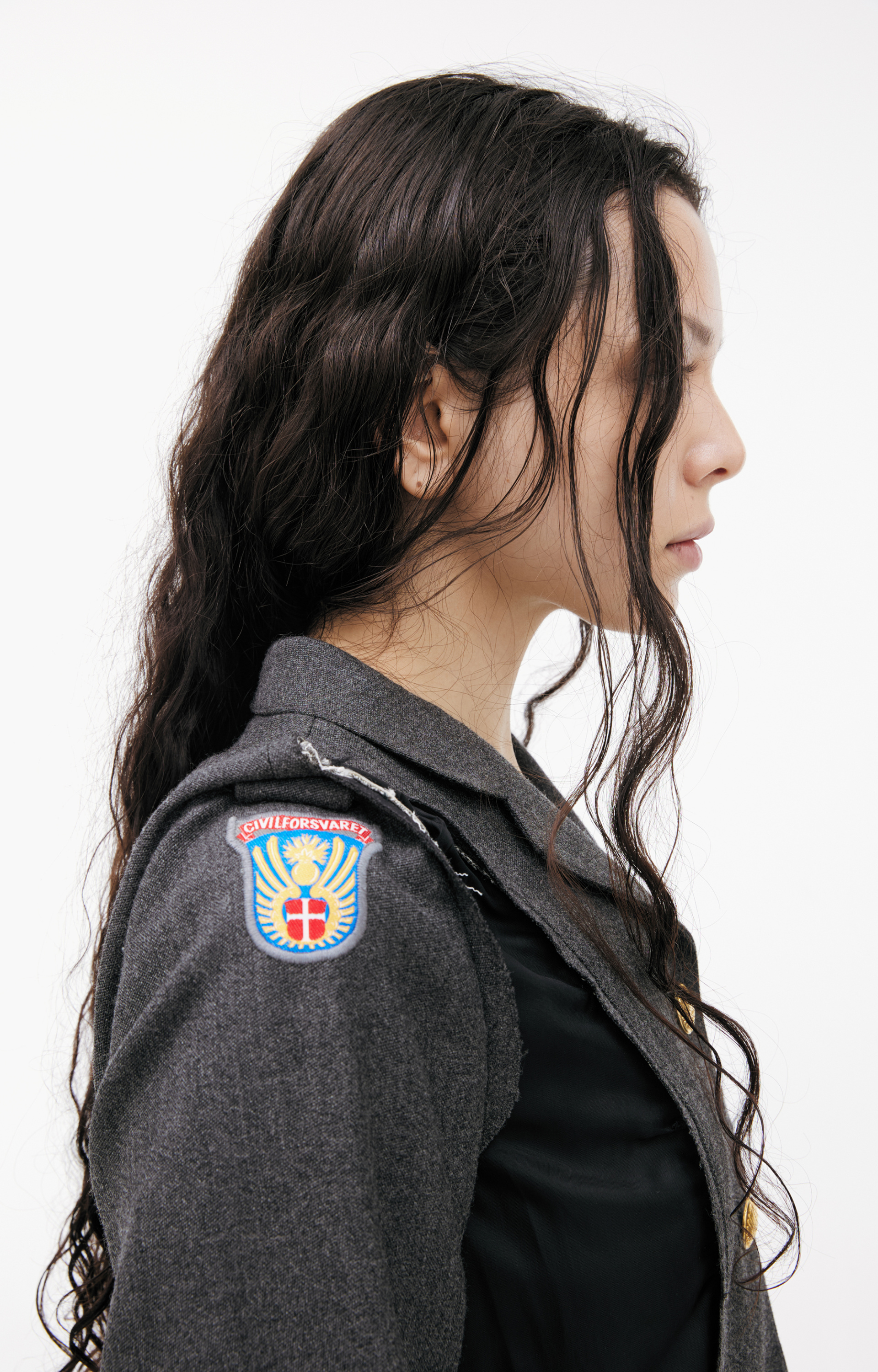 PROTOTYPES Пиджак-PT07TJA02USG золотые пуговицы,подкладка на ружу,приталенный с лого,черно серый