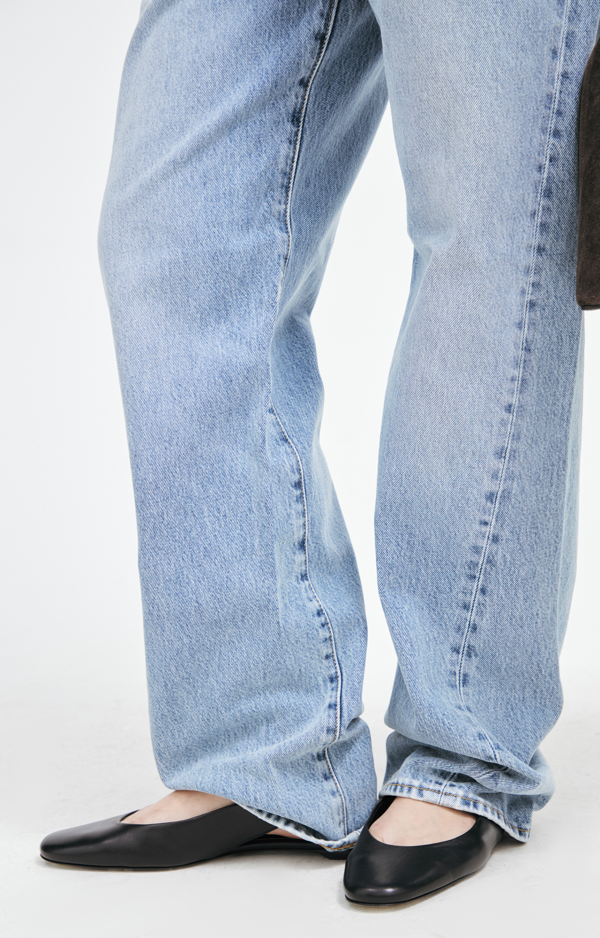 TOTEME Jeans with bias seams