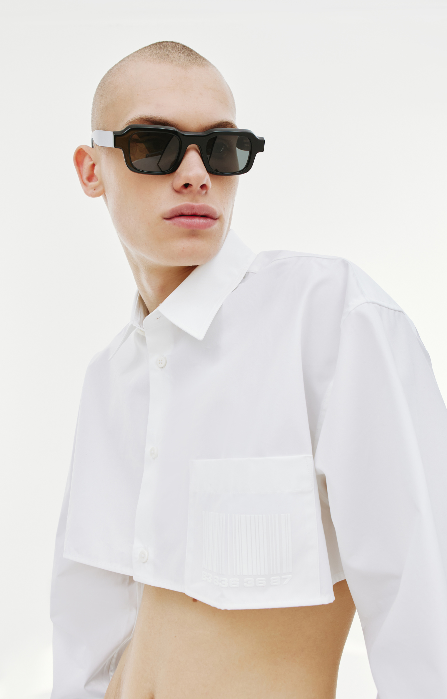 VTMNTS Barcode cropped shirt