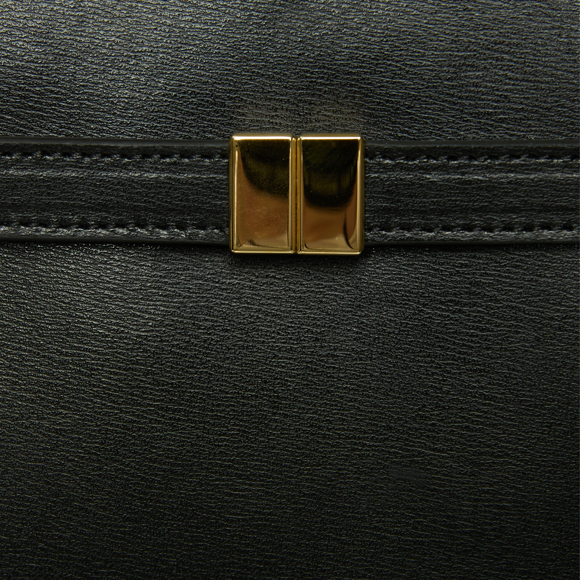 TOTEME Leather crossbody bag