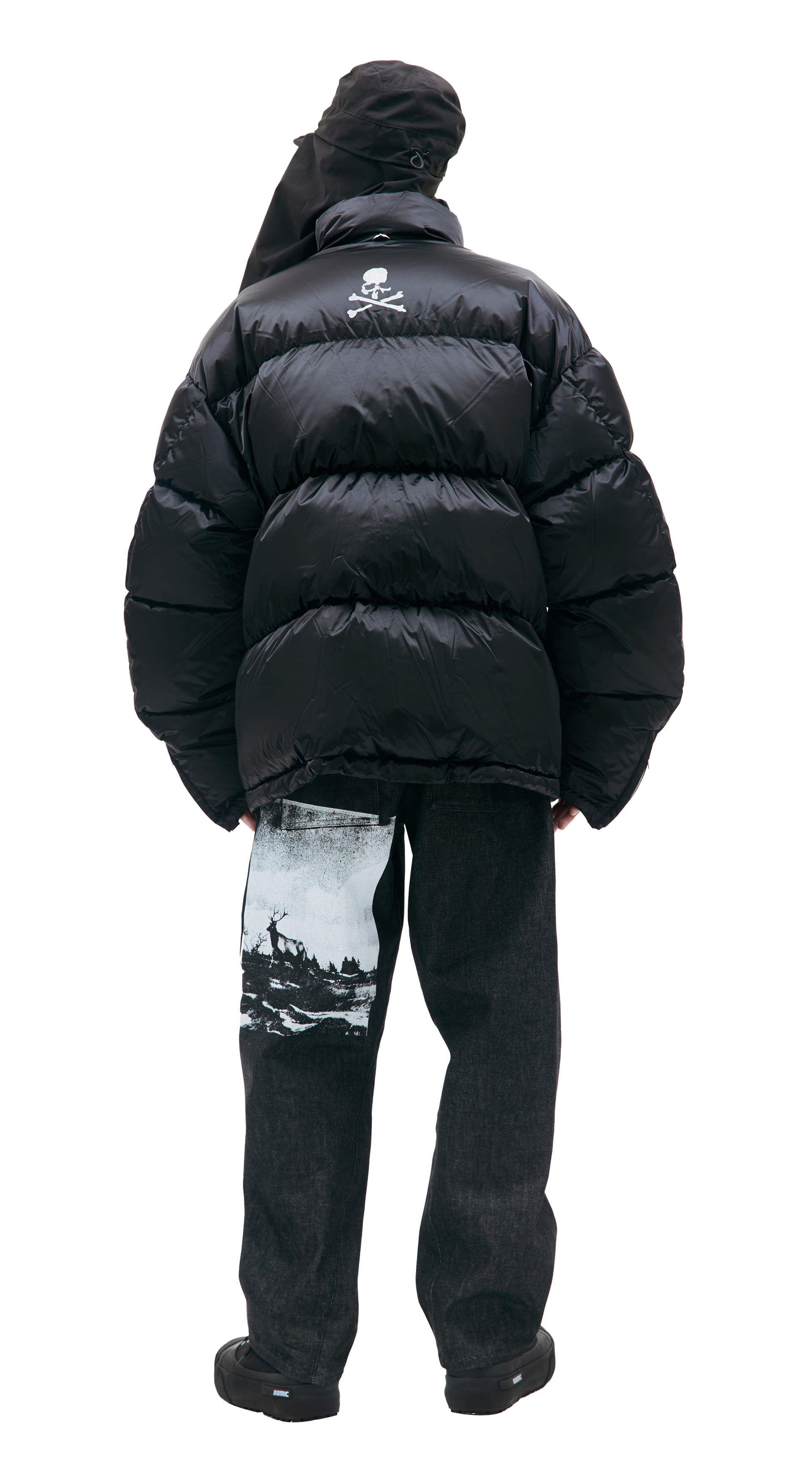 Mastermind WORLD Black logo down jacket