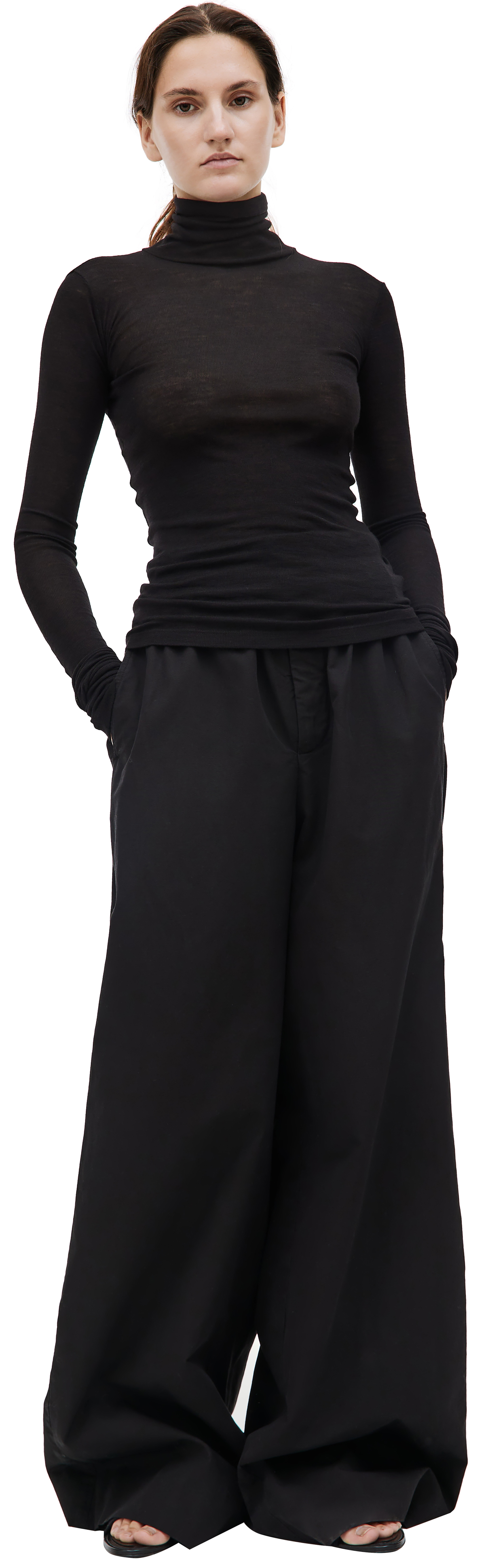 QUIRA Black wool turleneck