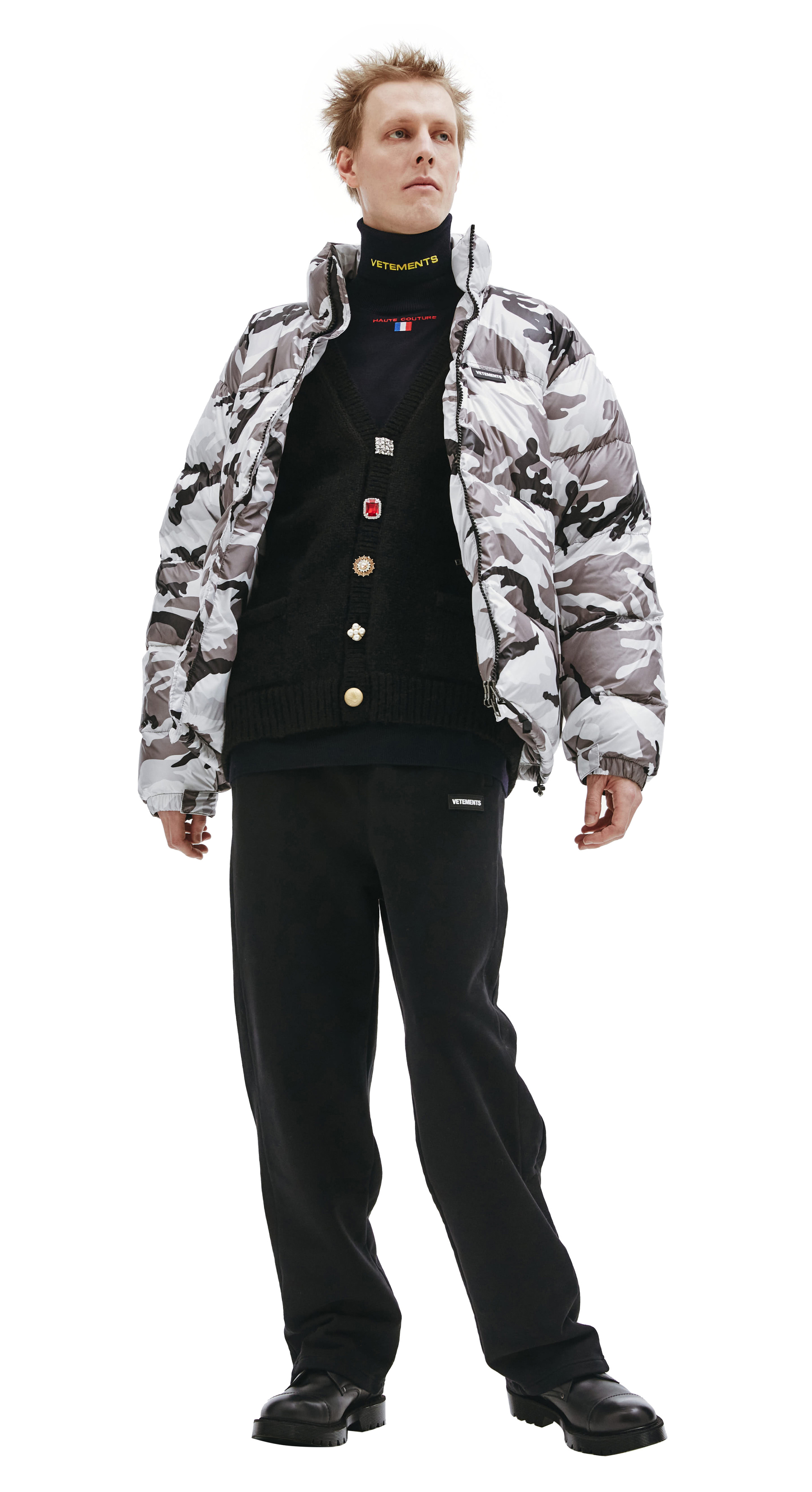 VETEMENTS Camouflage down jacket
