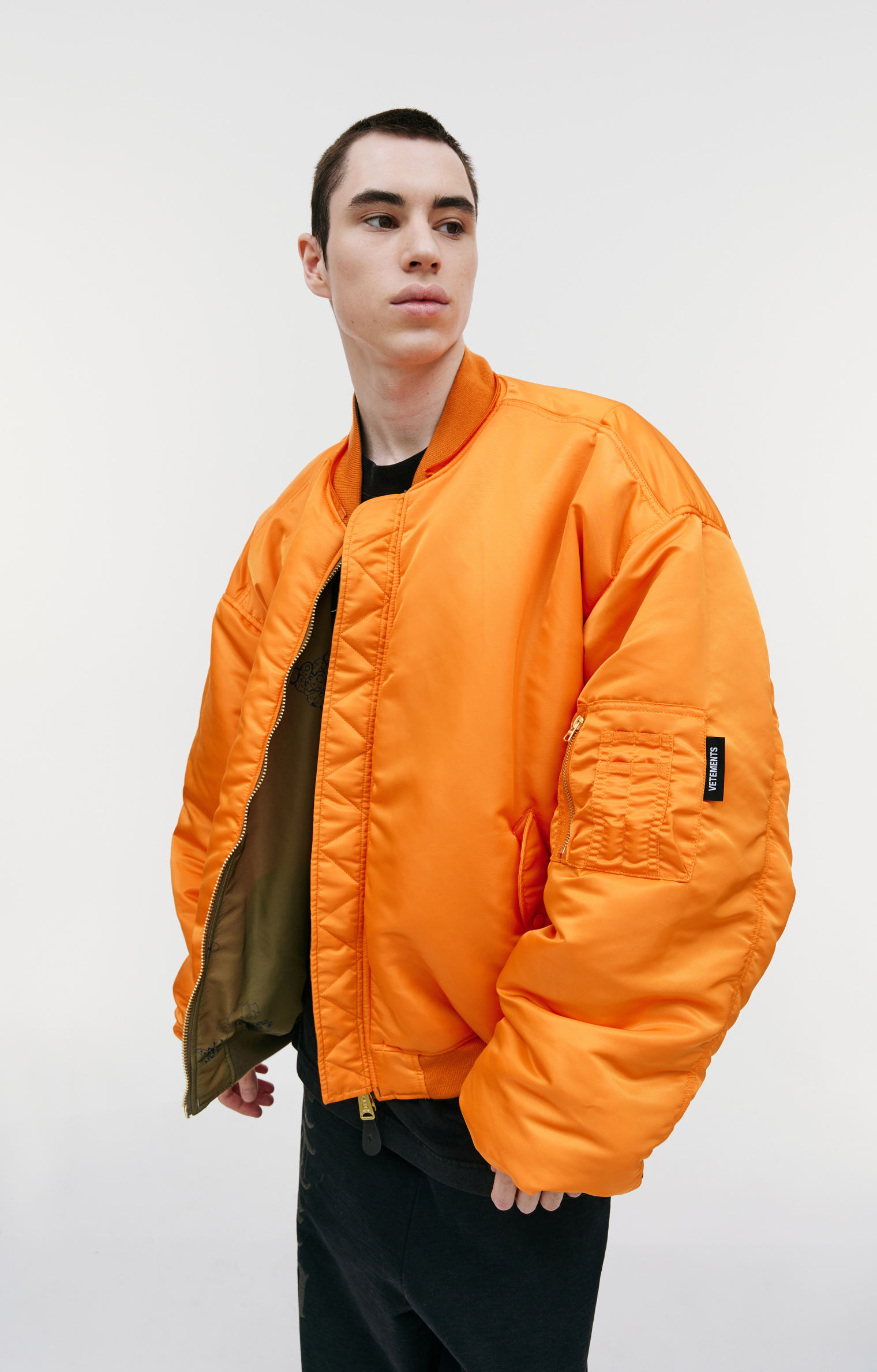 Vetements Reversible Bomber Jacket - Orange