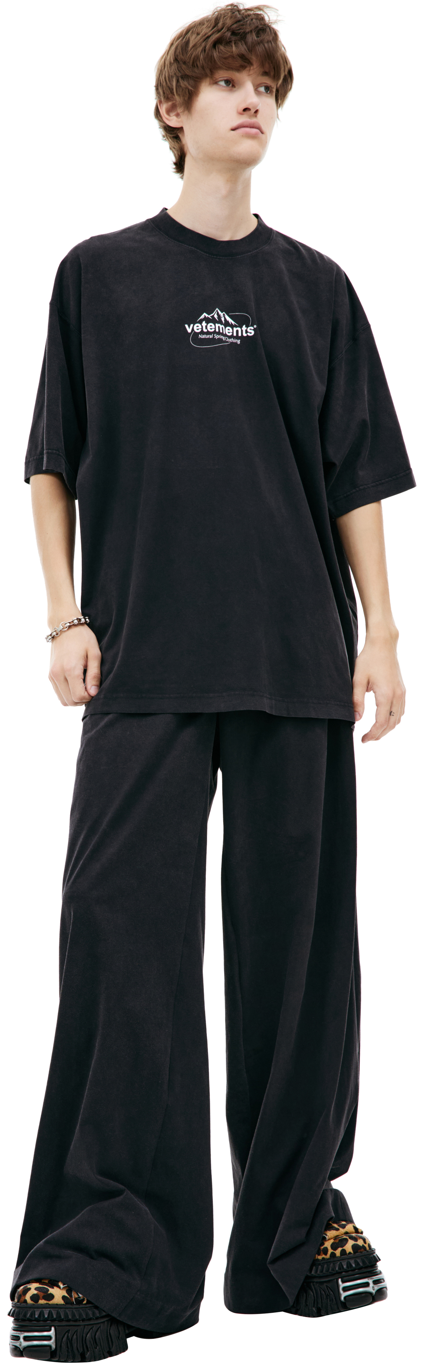 VETEMENTS Oversize logo t-shirt