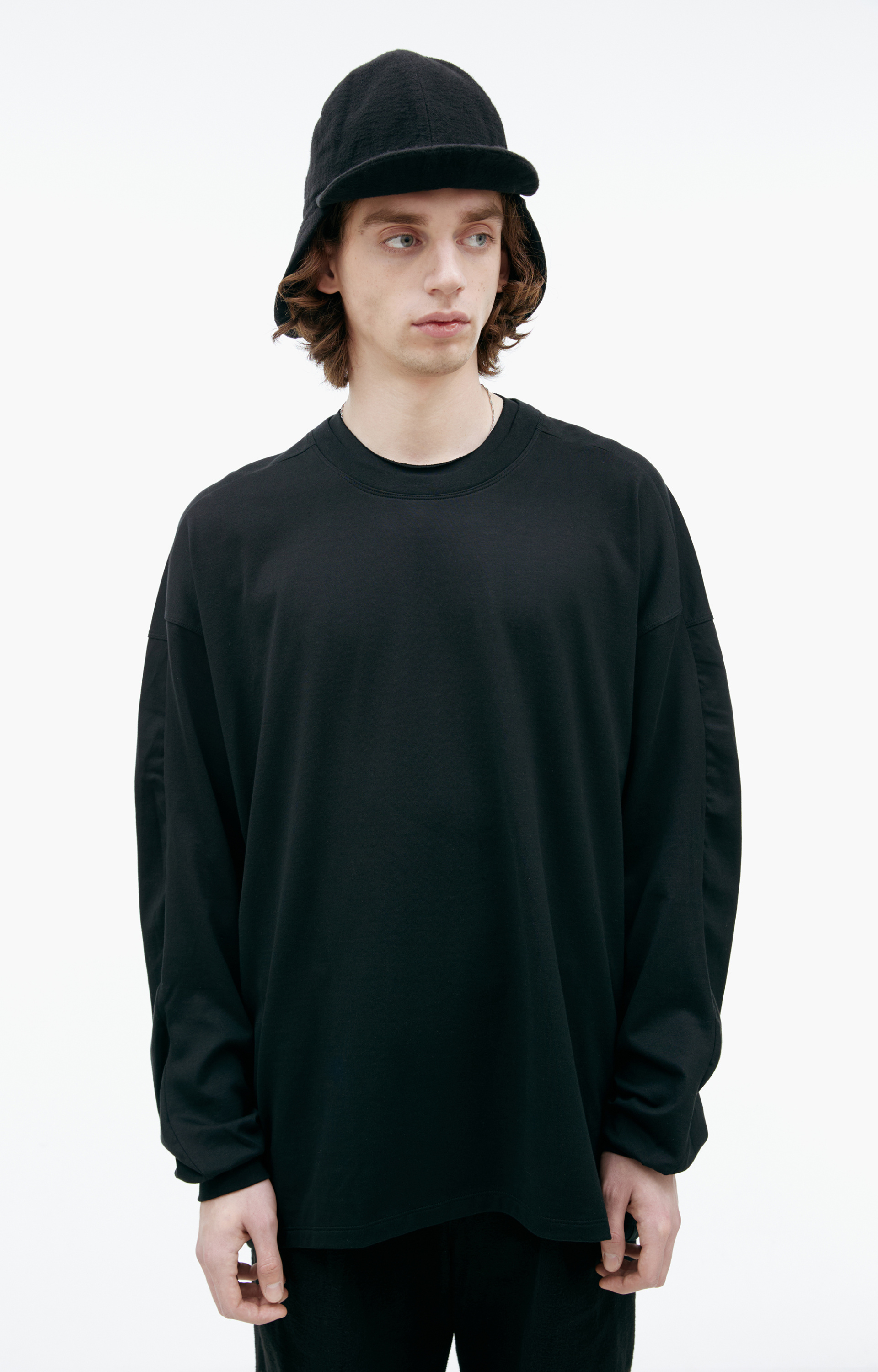 The Viridi-Anne Black cotton longsleeve