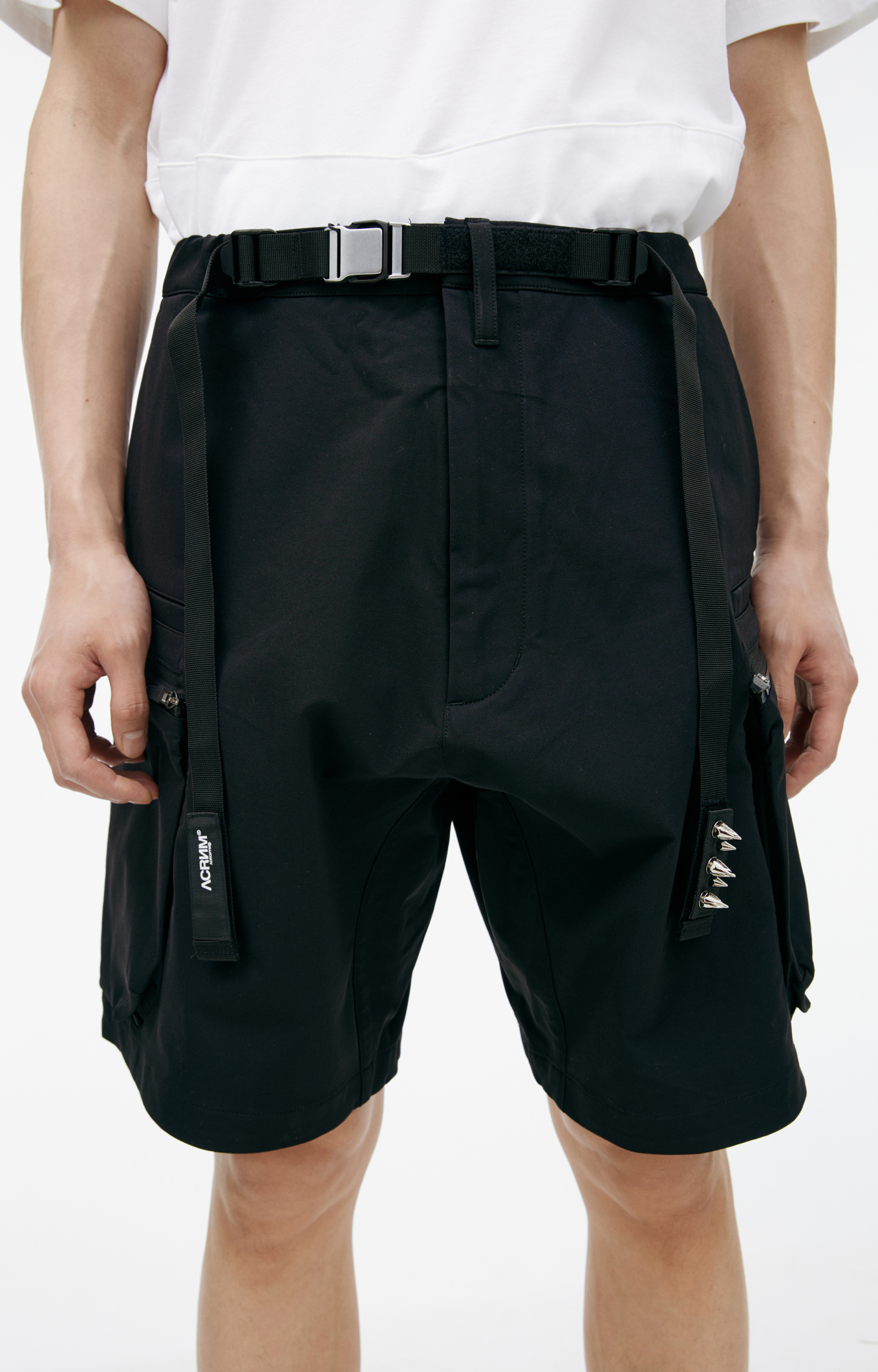 Acronym Cargo shorts with belt