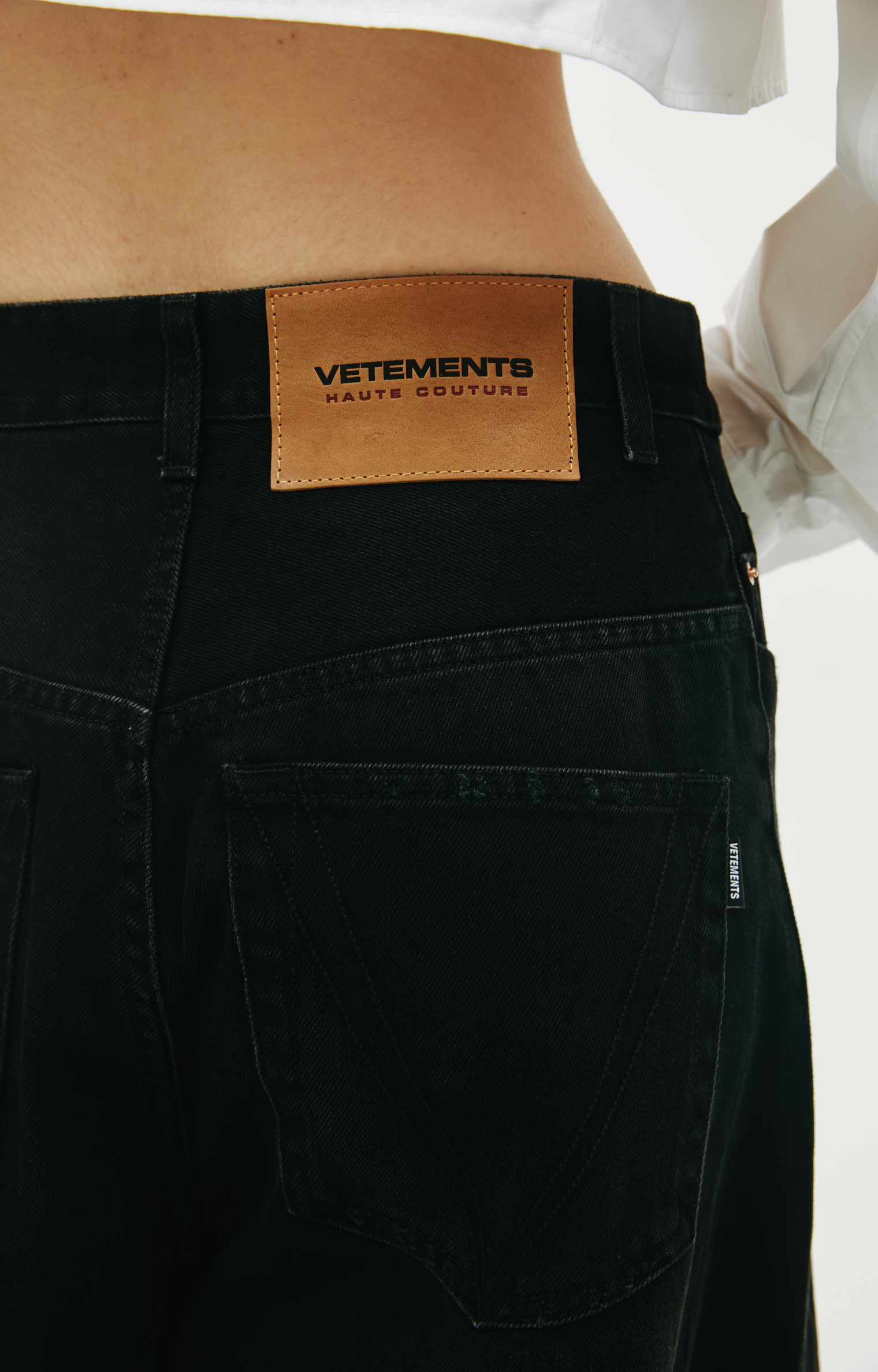 VETEMENTS Черные широкие джинсы