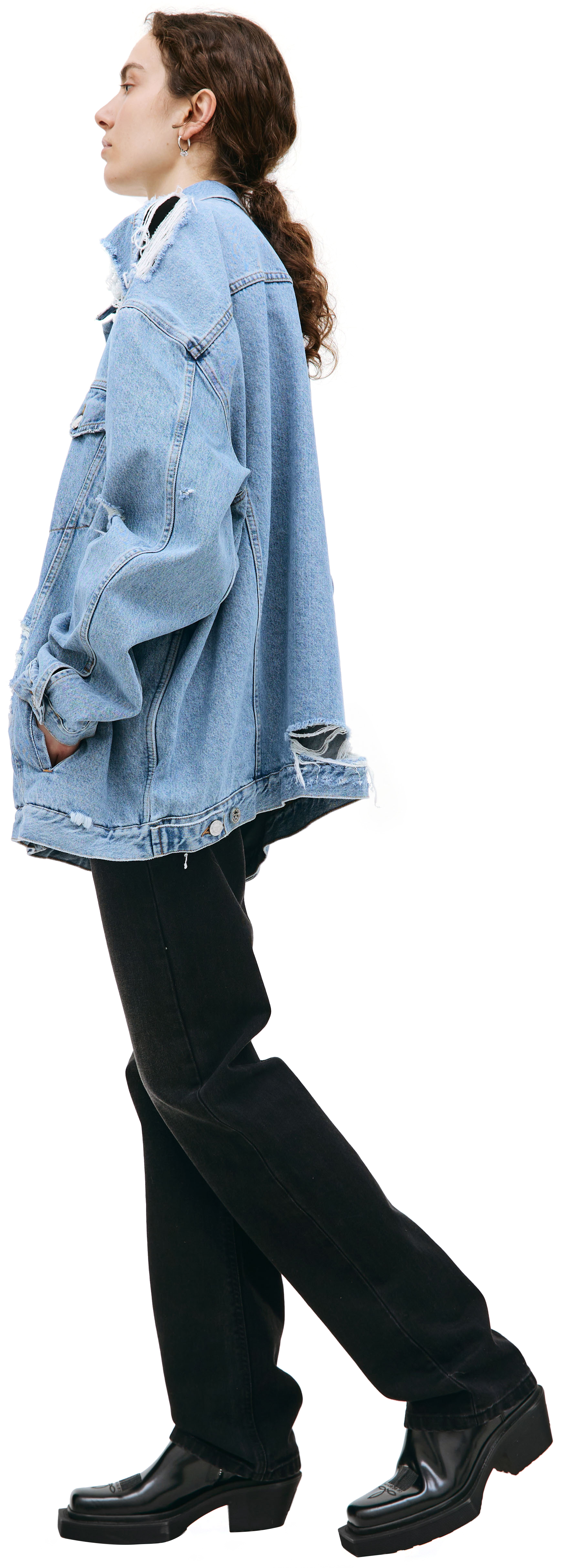 VETEMENTS Distressed denim jacket