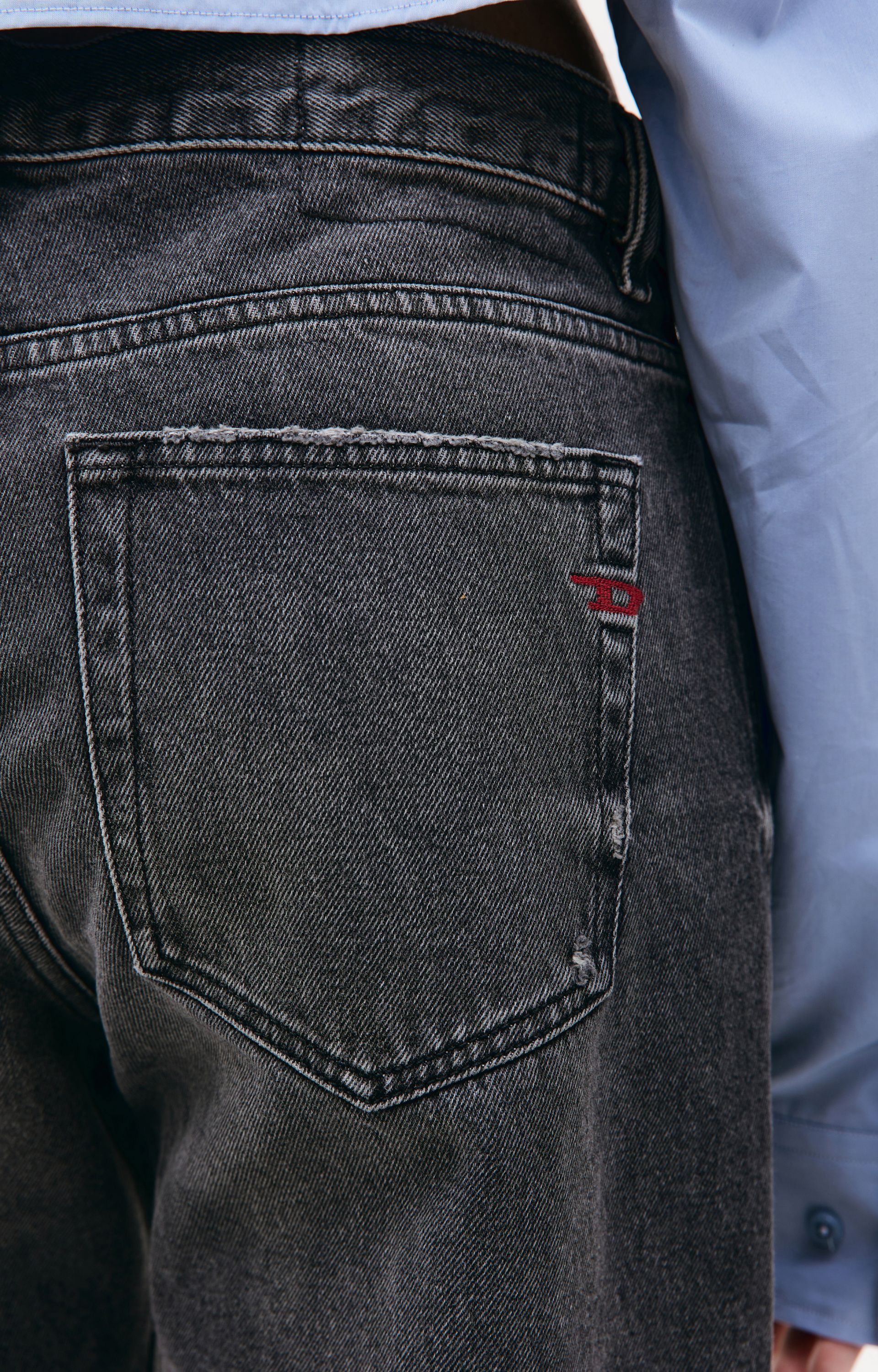 Diesel 2020 D-Viker straight-leg jeans