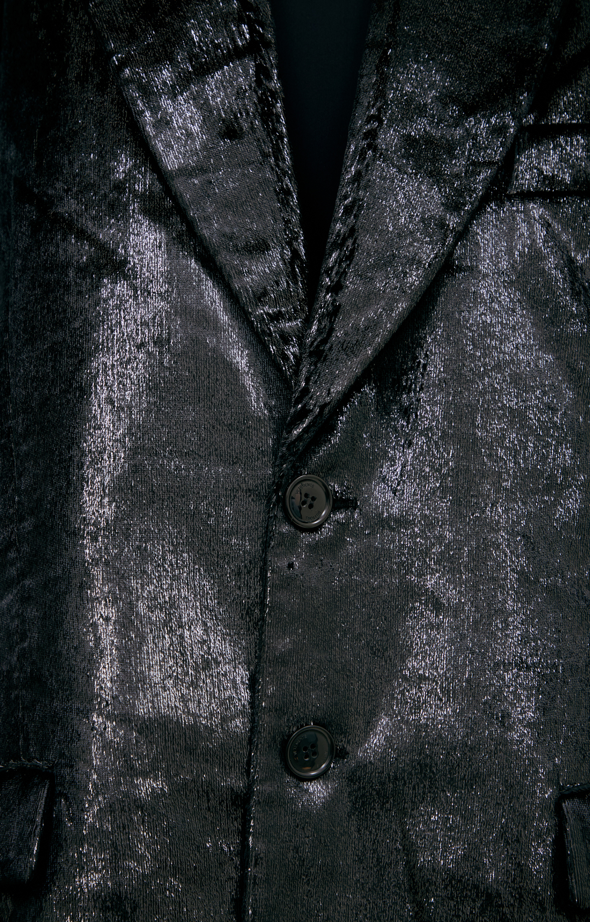 VETEMENTS Shiny single-breasted jacket