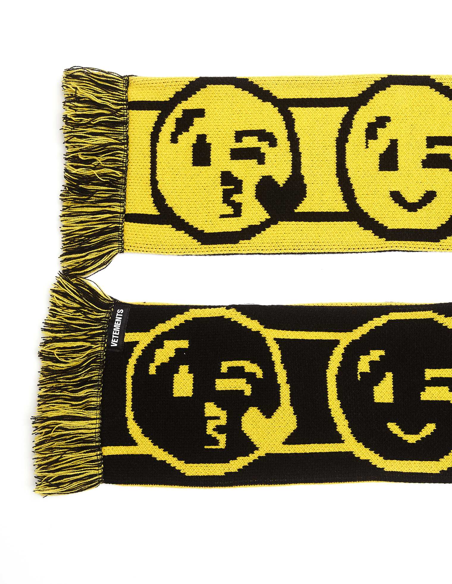 VETEMENTS Free Hugs.com Scarf