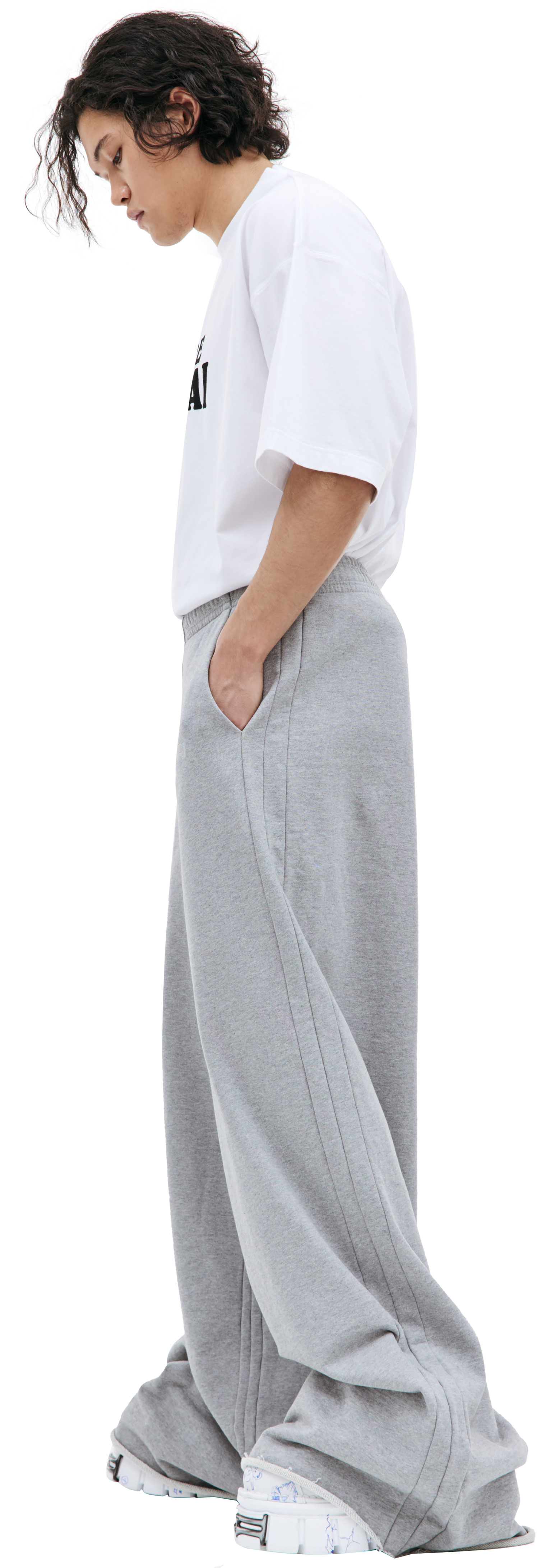 VETEMENTS Grey embroidered sweatpants