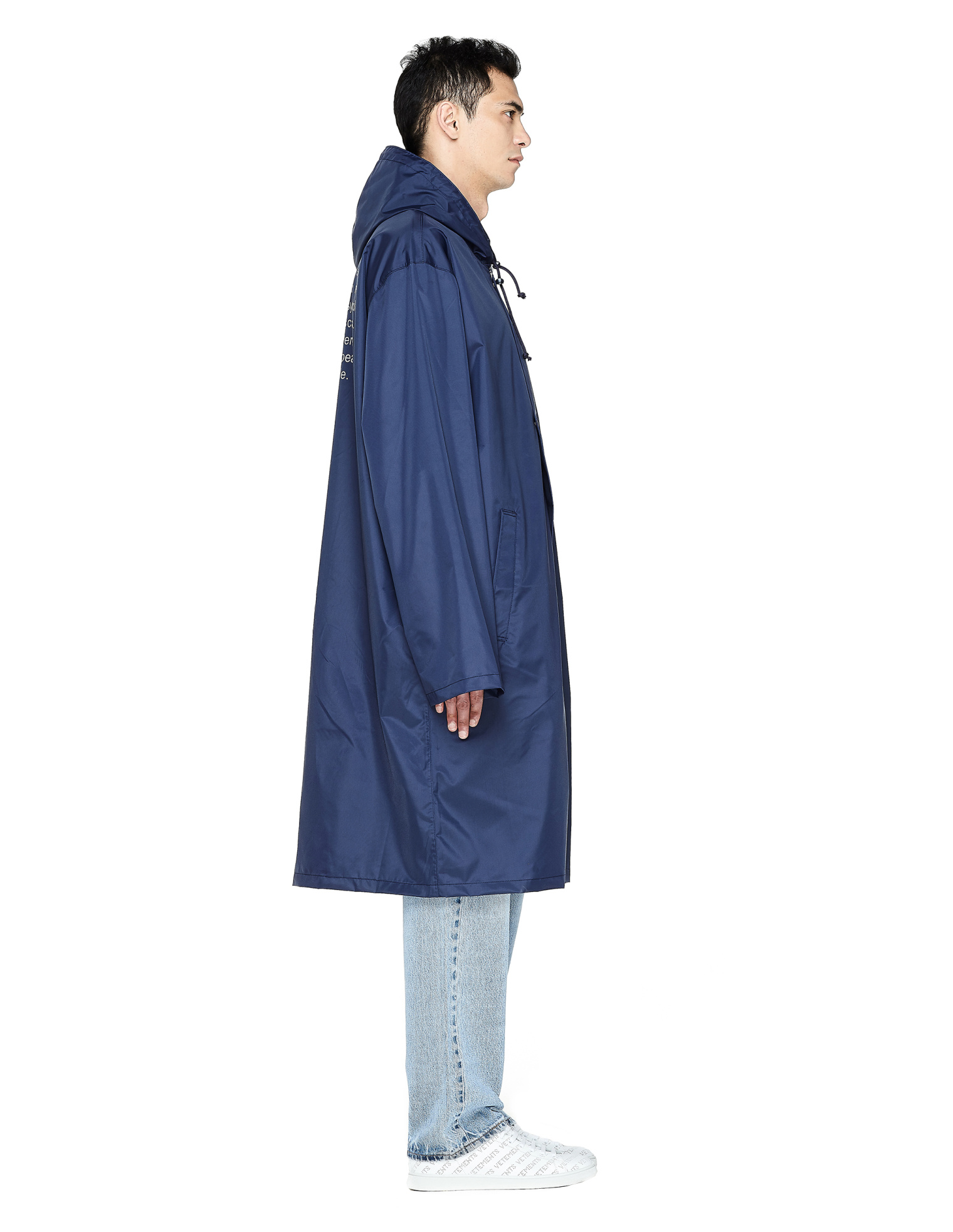 VETEMENTS Women\'s Navy Libra Raincoat